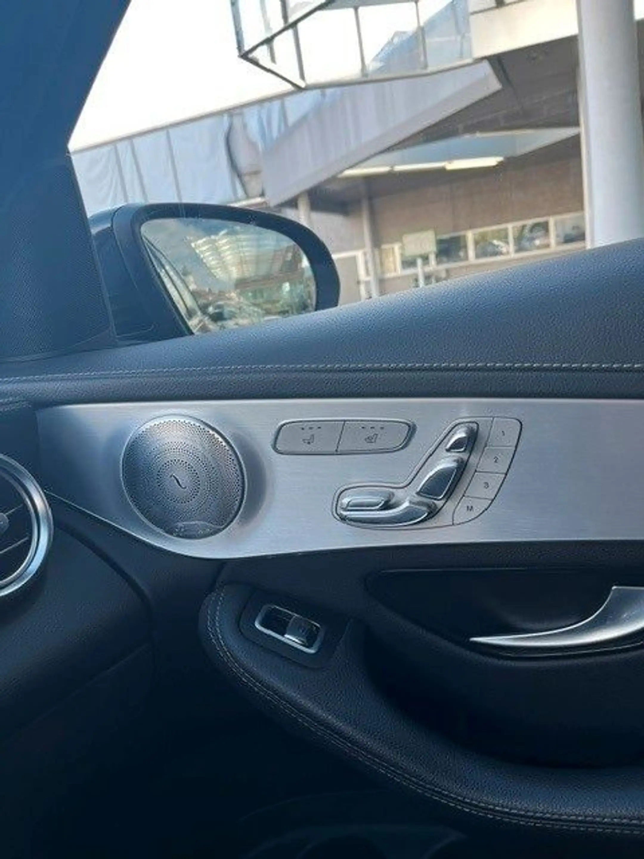 Mercedes-Benz GLC 43 AMG 4Matic AHK / LED / PDC / Kamera — photo 7