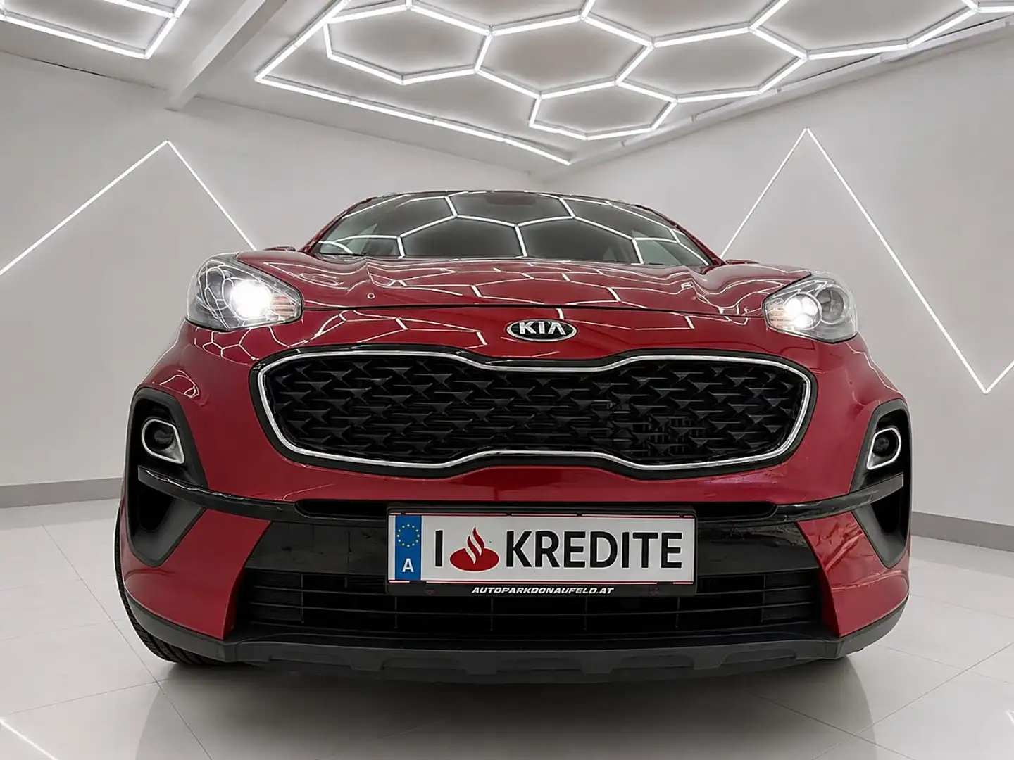 Kia Sportage 1,6 CRDI SCR MHD Silber/1-Erstbesitz/Wenig-Km Rot - 2
