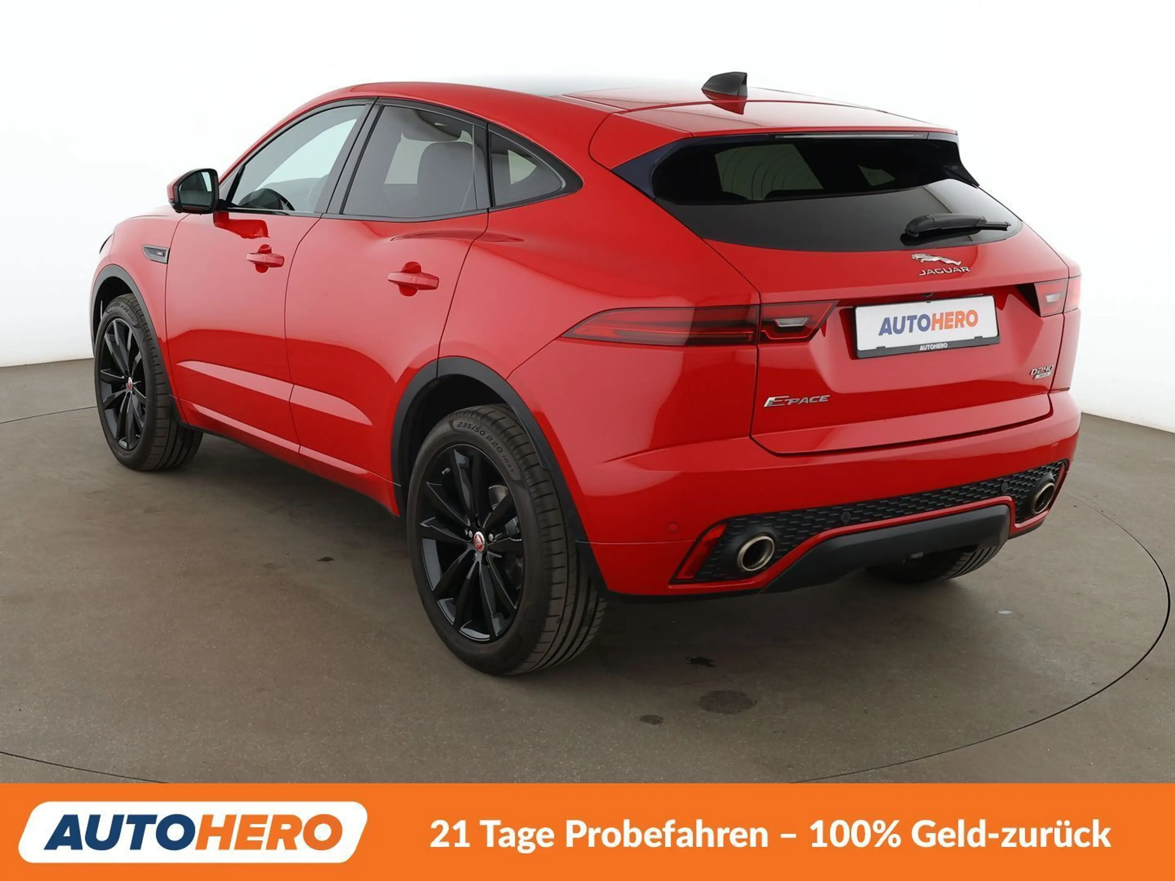 Jaguar E-Pace D240 R-Dynamic SE AWD Aut.*NAVI*LED*ACC*CAM*PDC* — photo 4