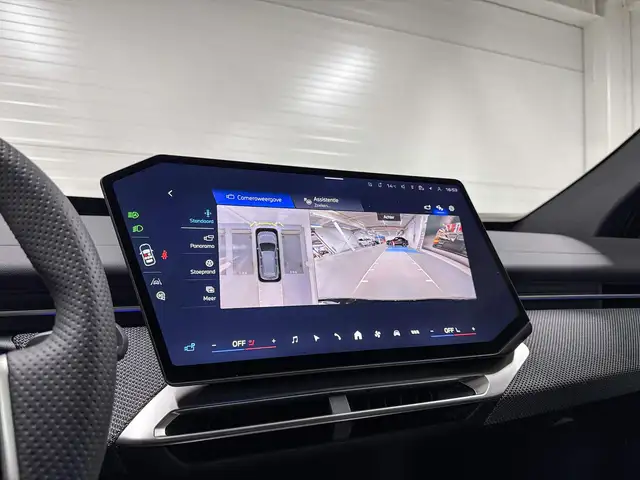 BMW iX3 view 13