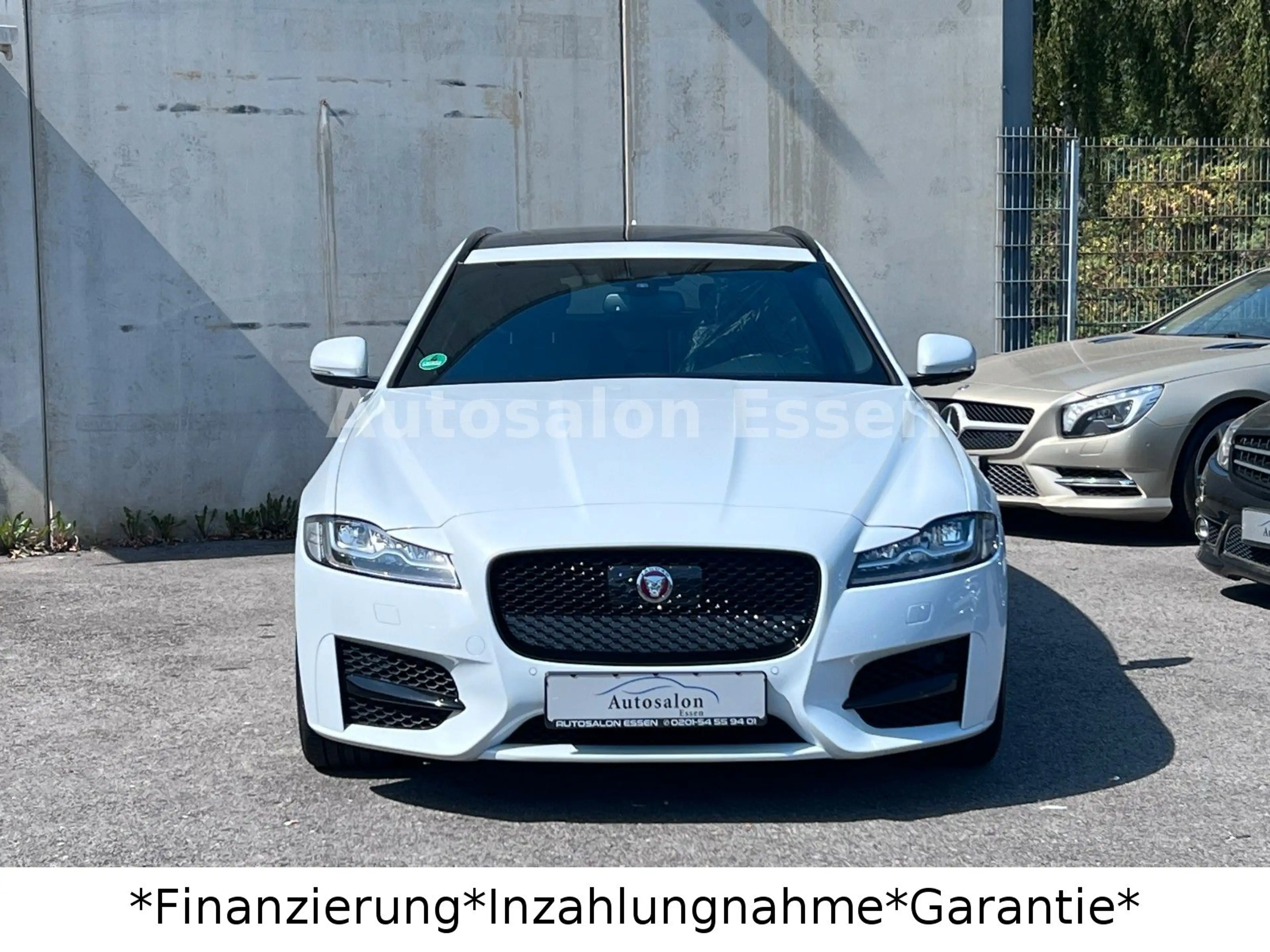 Jaguar XF Sportbrake R-Sport*LED*Pano* Black Pack* — photo 6