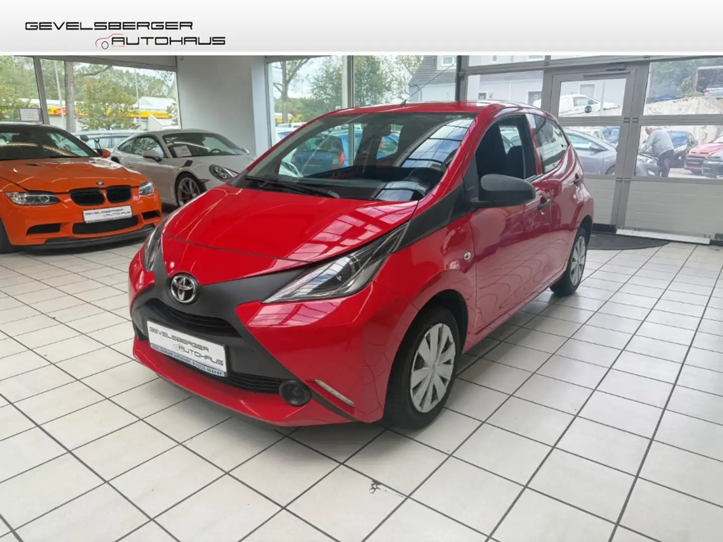 Toyota Aygo X 1.0 Klima Garantie 5 Türen Rot - 1