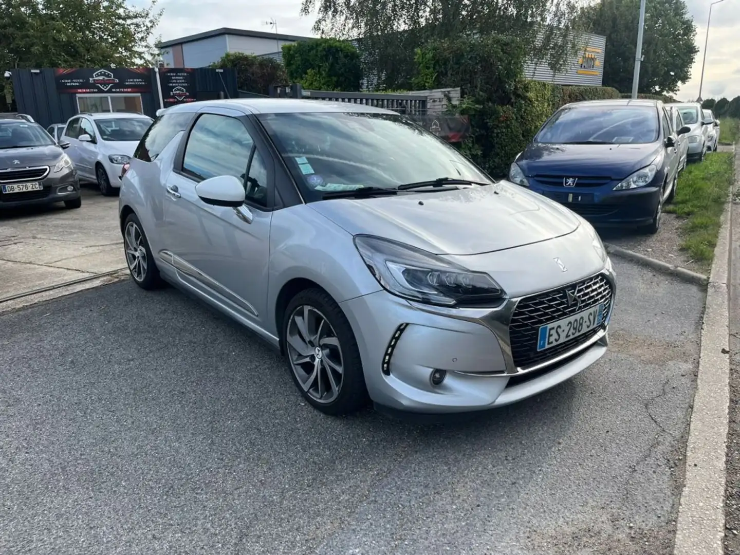 DS Automobiles DS 3 PURETECH 130CH SPORT CHIC S&S Gris - 1