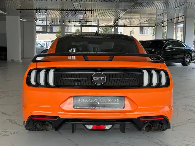 Ford Mustang view 7