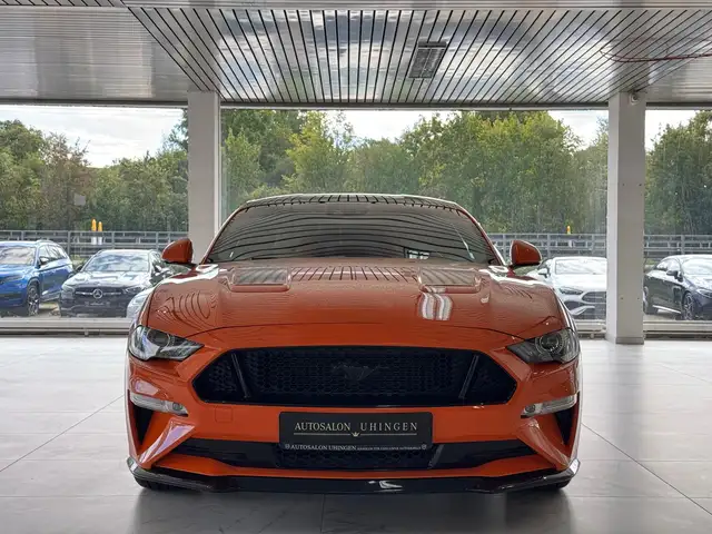 Ford Mustang view 2