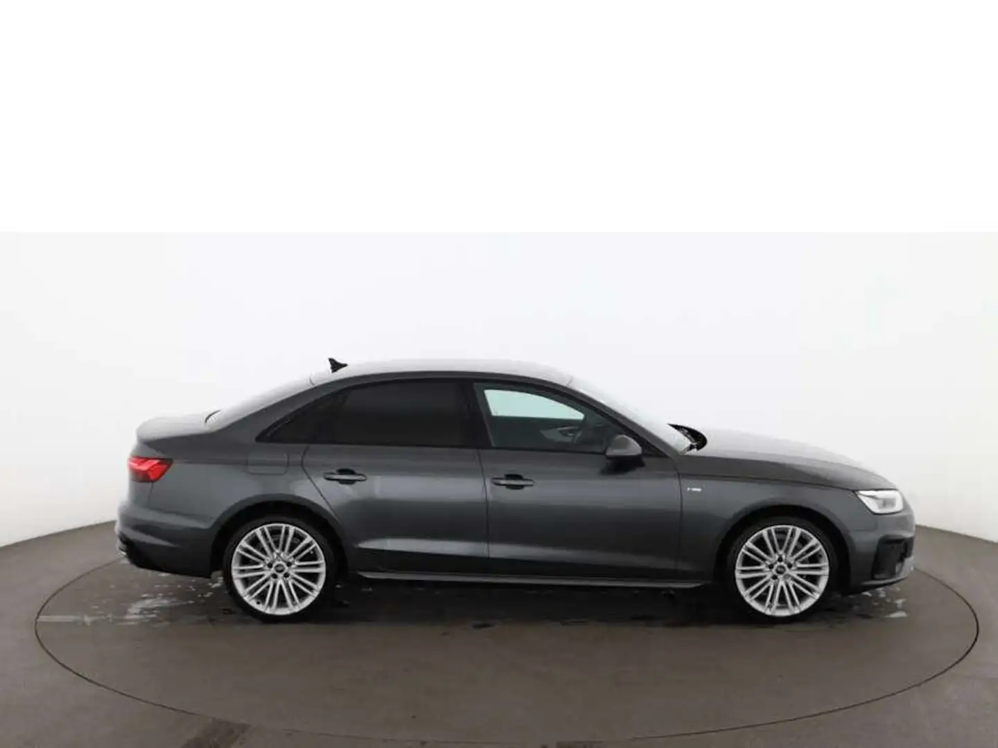 Audi A4 Limousine 35 TFSI S-Line Aut LED RADAR LEDER Grau - 2