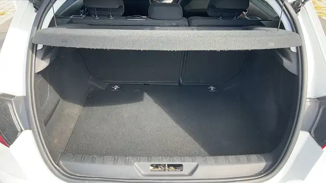 Peugeot 308 view 14