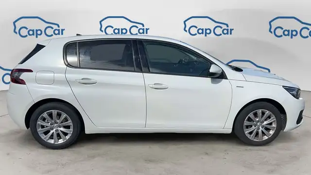 Peugeot 308 view 4