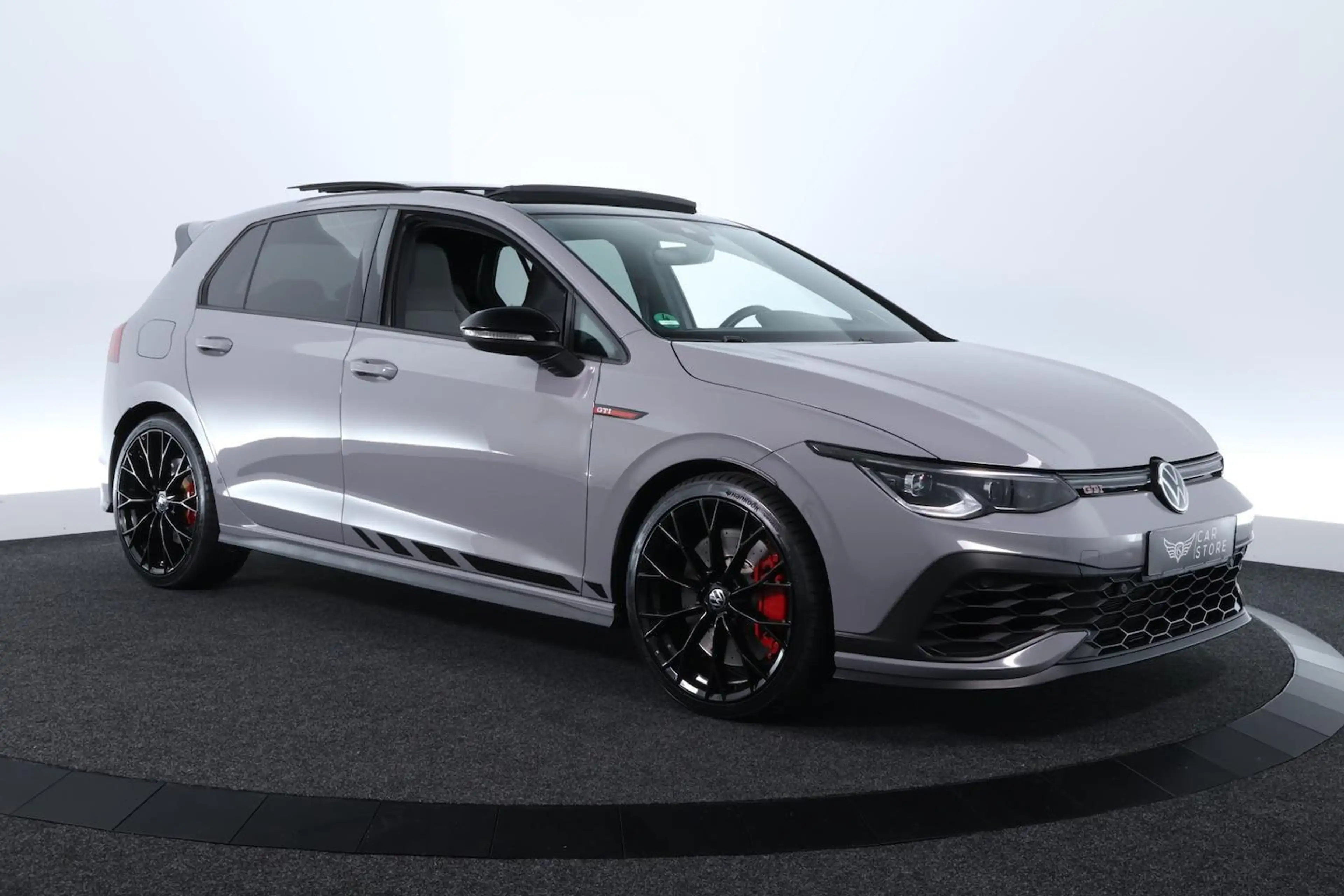 Volkswagen Golf GTI 2.0 TSI Clubsport |PANO|H&K|IQ.LIGHT|CAMERA|HUD|SF — photo 3