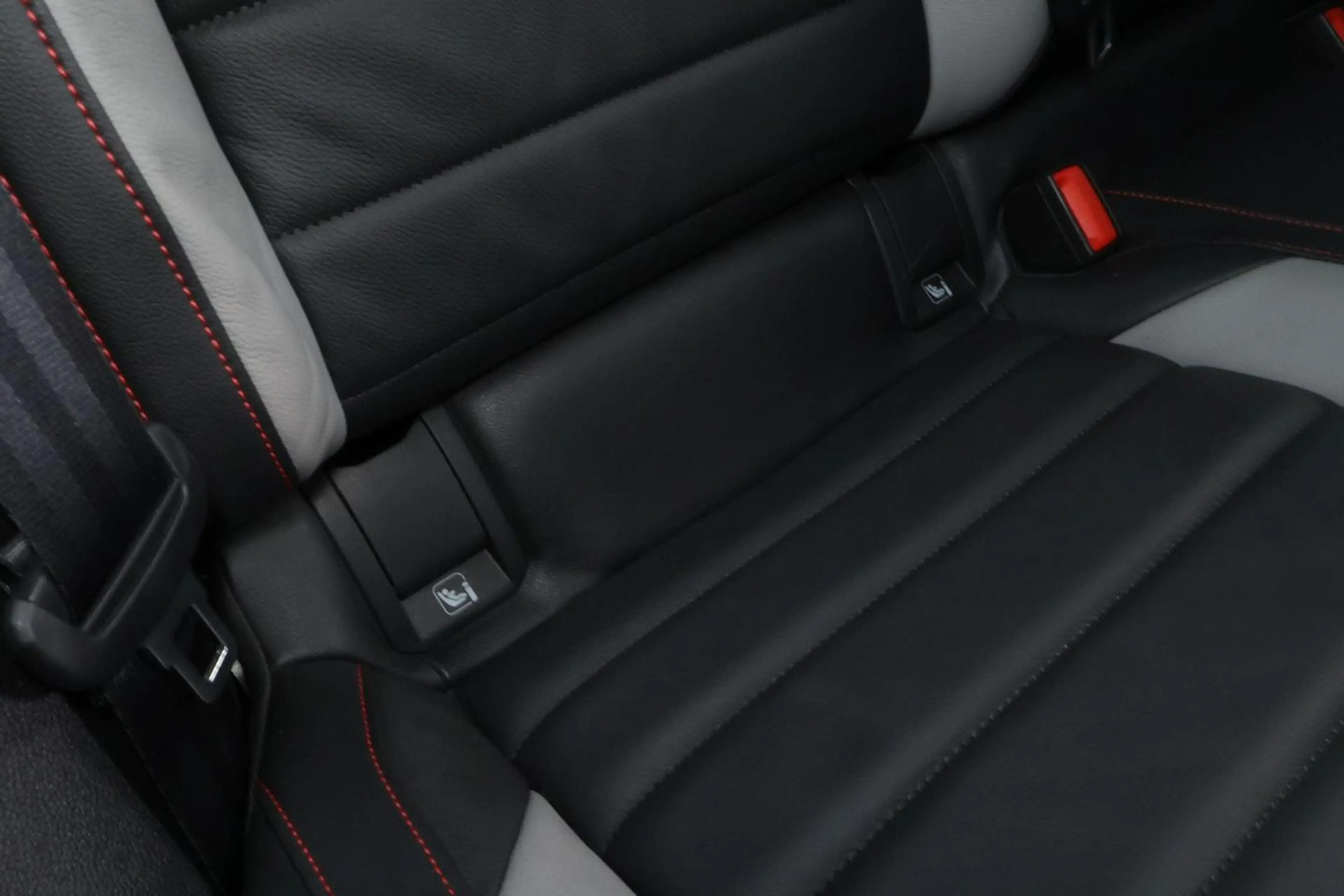 Volkswagen Golf GTI 2.0 TSI Clubsport |PANO|H&K|IQ.LIGHT|CAMERA|HUD|SF — photo 21