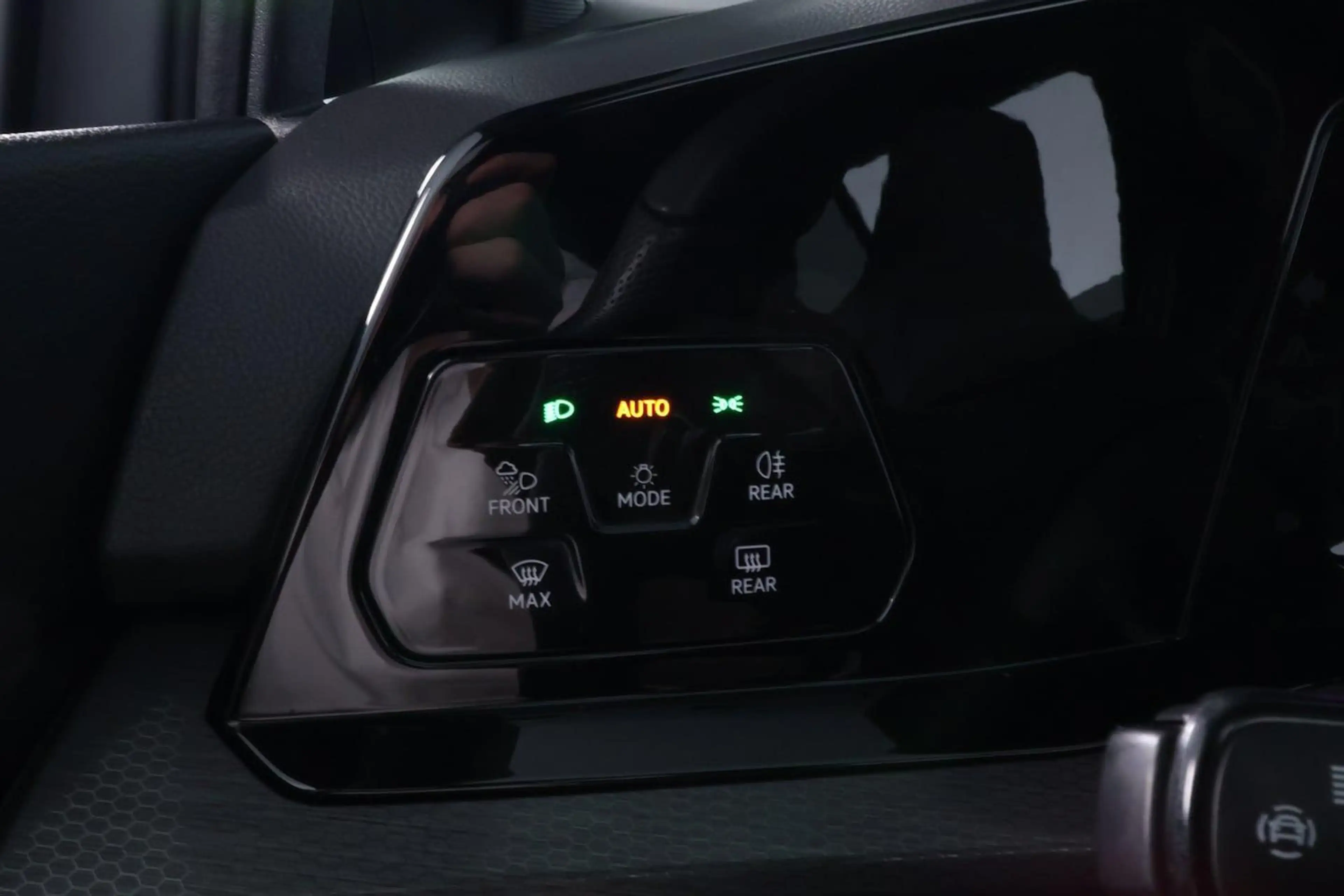 Volkswagen Golf GTI 2.0 TSI Clubsport |PANO|H&K|IQ.LIGHT|CAMERA|HUD|SF — photo 25