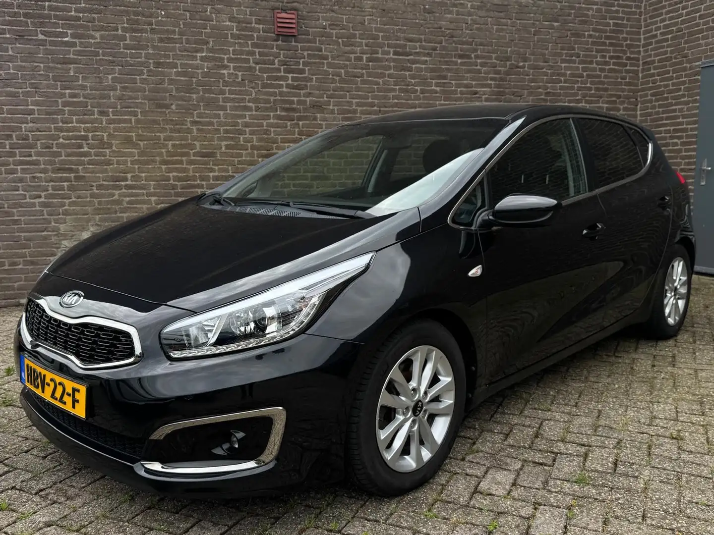 Kia Ceed / cee'd 1.0 T-GDi DynamicLine Navi Camera Led Stoelverwarm Zwart - 1