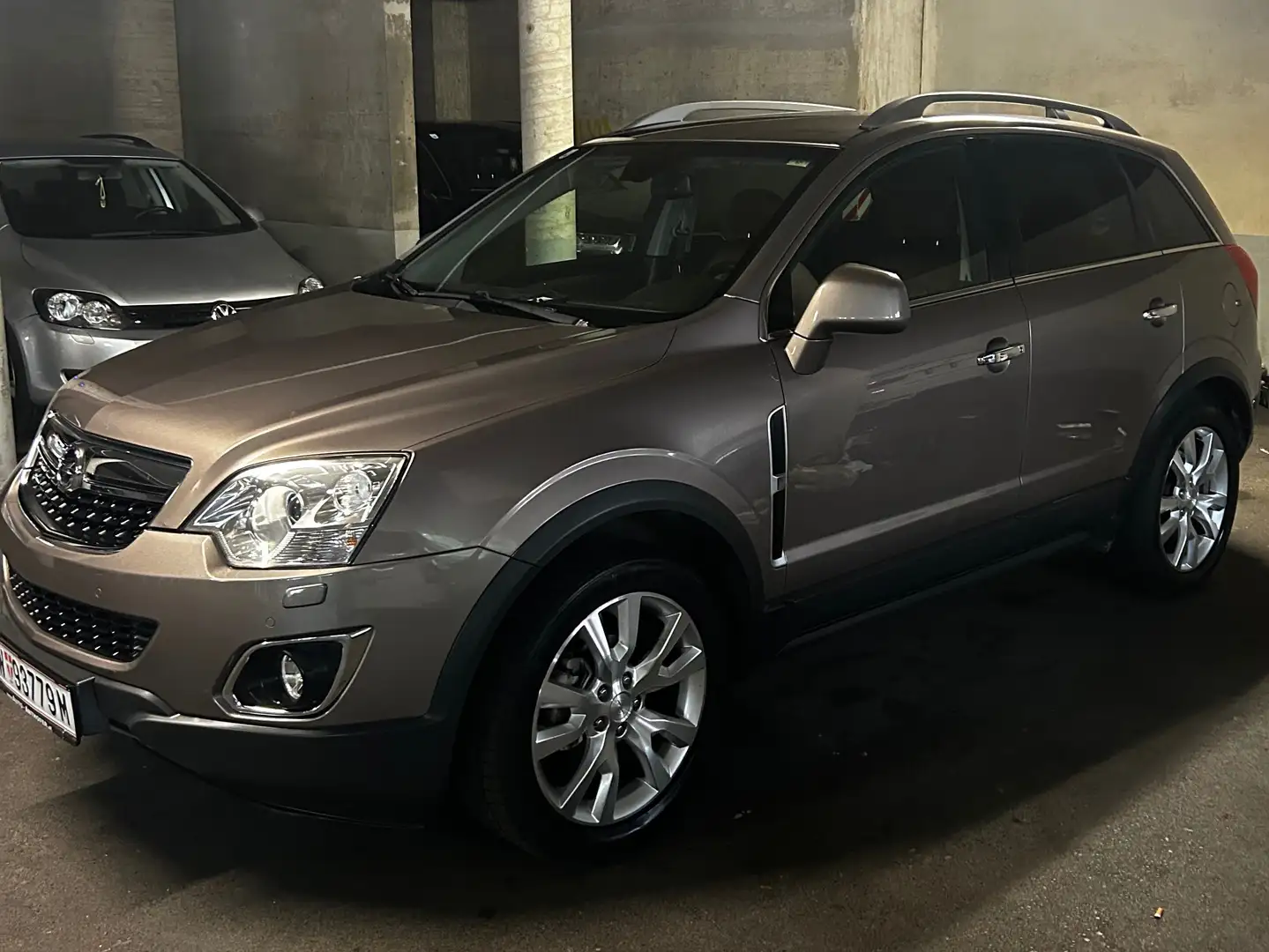 Opel Antara 2,2 CDTI Cosmo Aut. Braun - 2