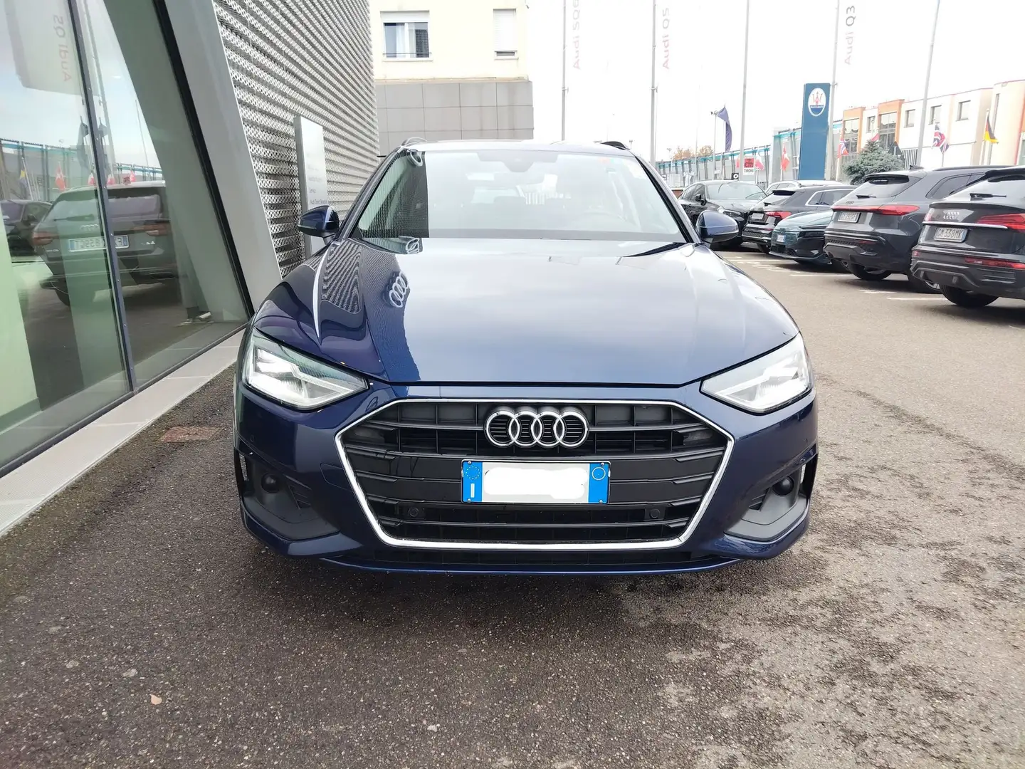 Audi A4 A4 Avant 35 TDI/163 CV S tronic Bleu - 2