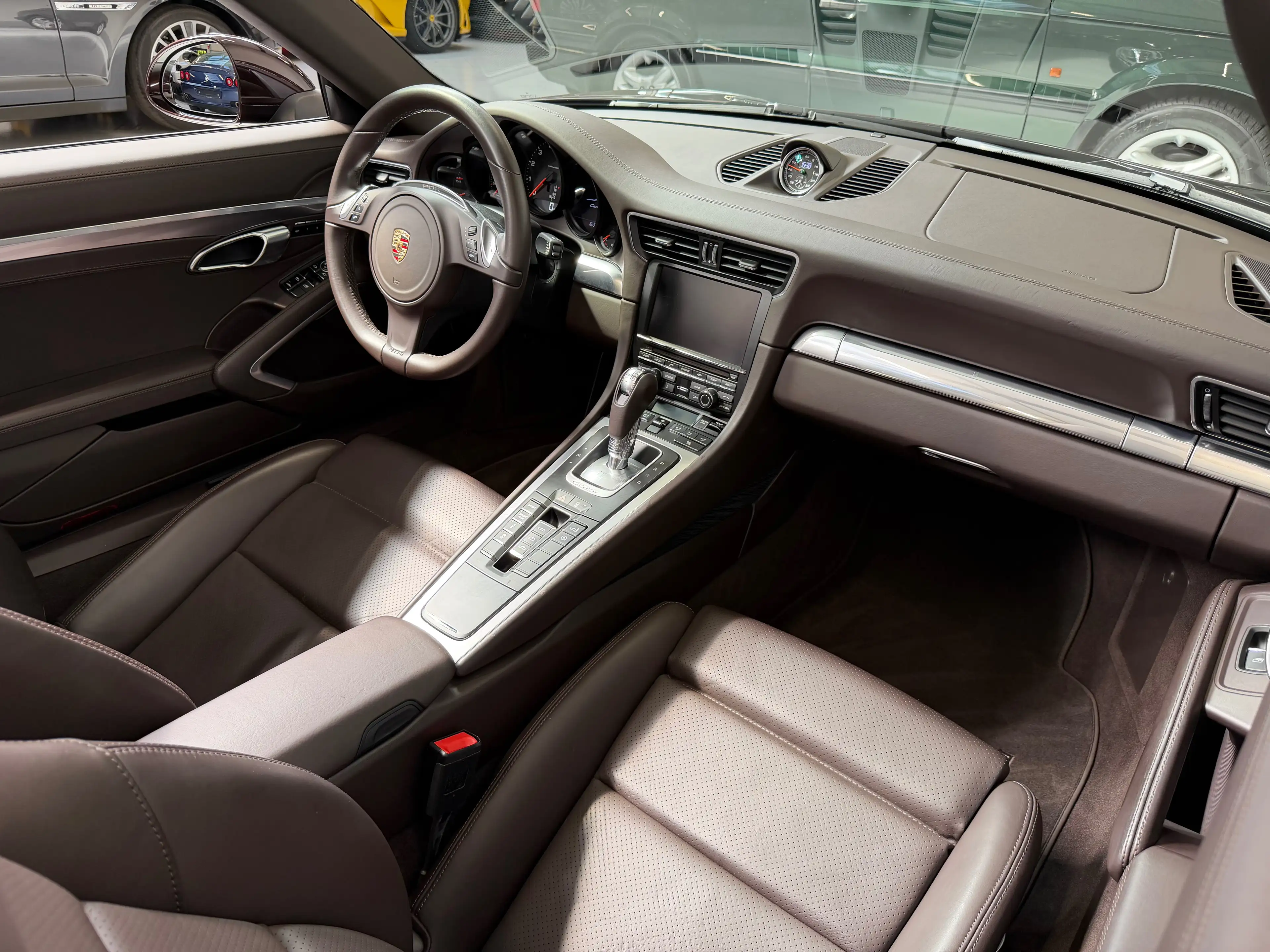 Porsche 911 911 Carrera 4 Cabriolet 3.4i PDK — photo 11