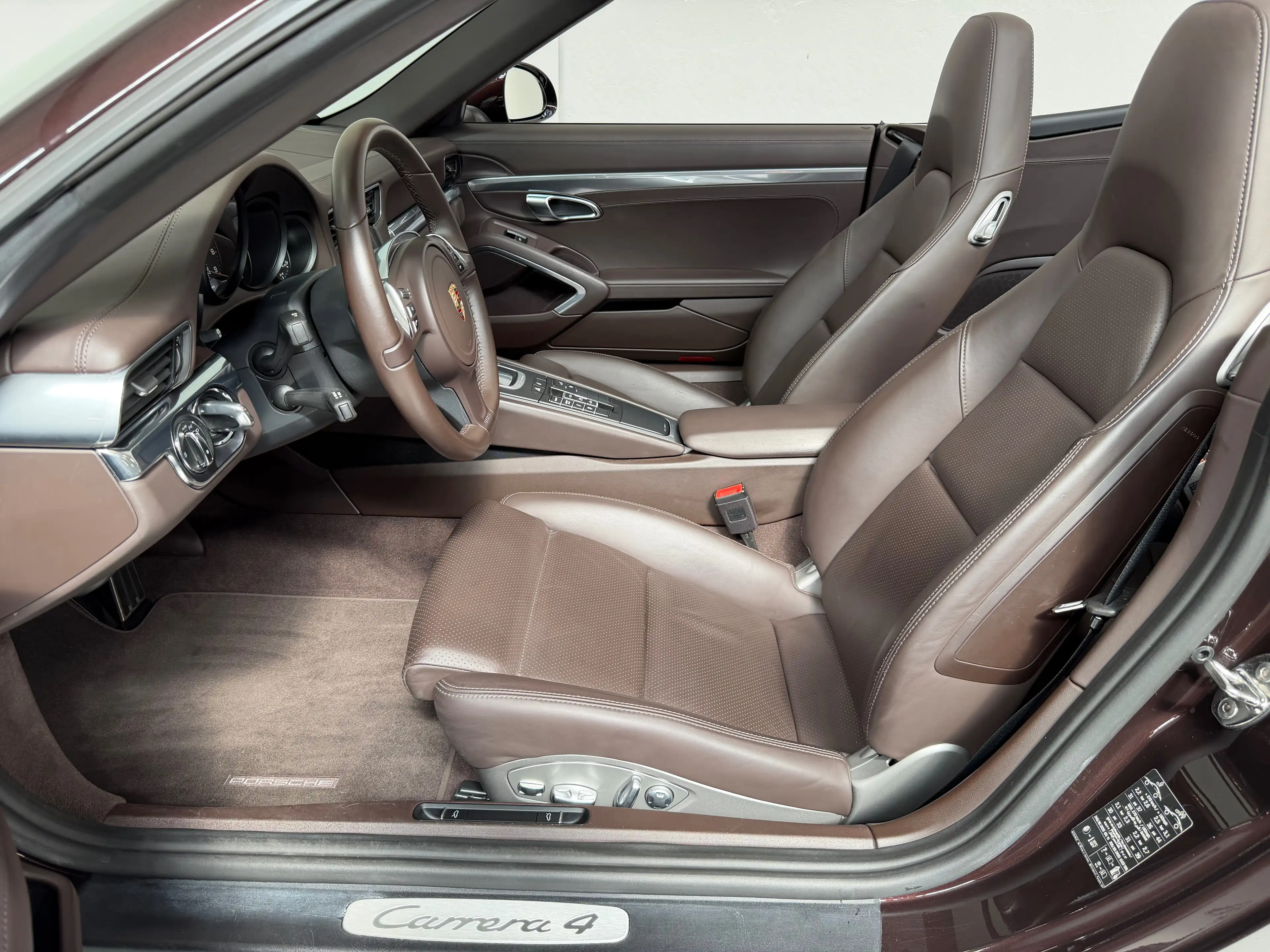 Porsche 911 911 Carrera 4 Cabriolet 3.4i PDK — photo 12