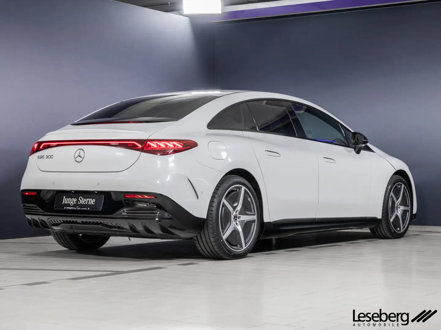 Mercedes-Benz EQE 300 EQE 300 AMG DIG.LIGHT/Distronic/360°/Memory/ DAB Weiß - 2
