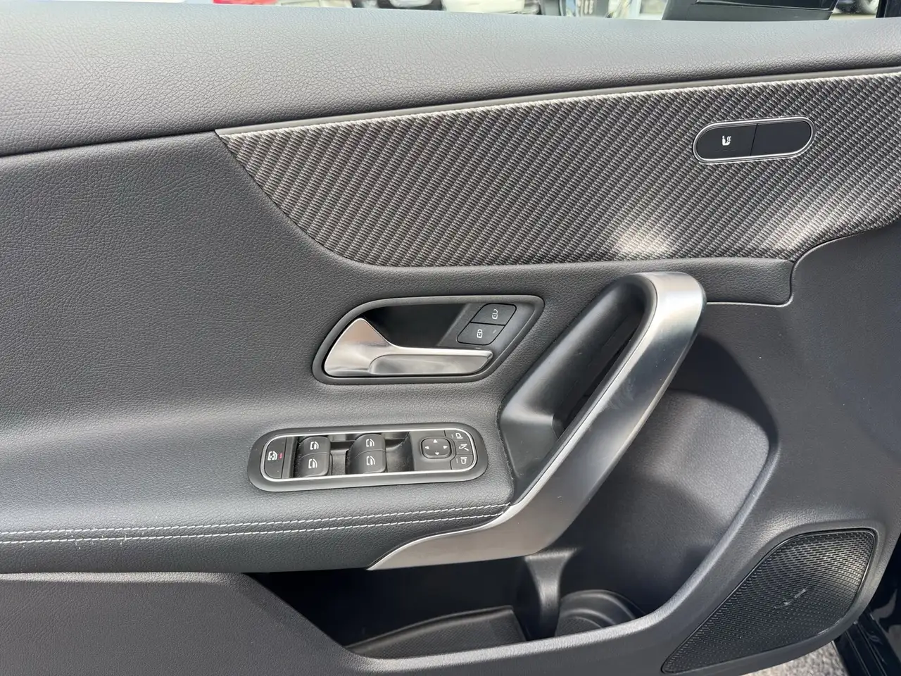 Mercedes-Benz A-Class A 180 PROGRESSIVE +AHK+LED+DISTRONIC+KAMERA+SHZ+, миниатюра 9