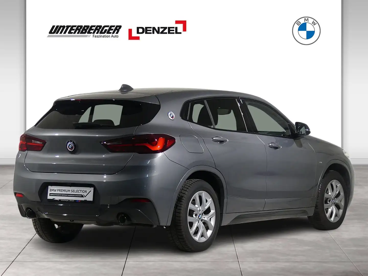 BMW X2 xDrive18d M Sportpaket Grau - 2