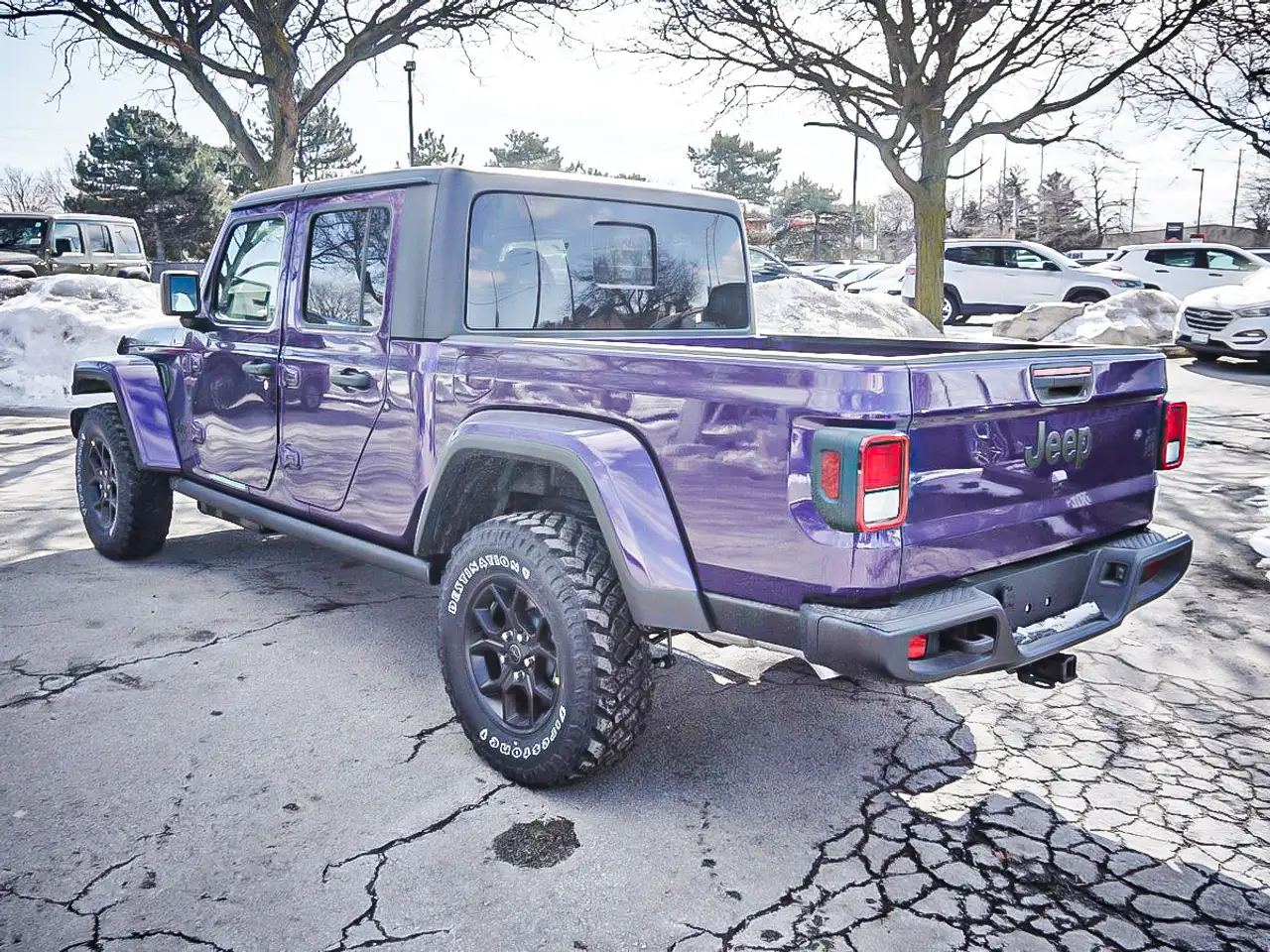 Jeep Gladiator снимка Jeep Gladiator