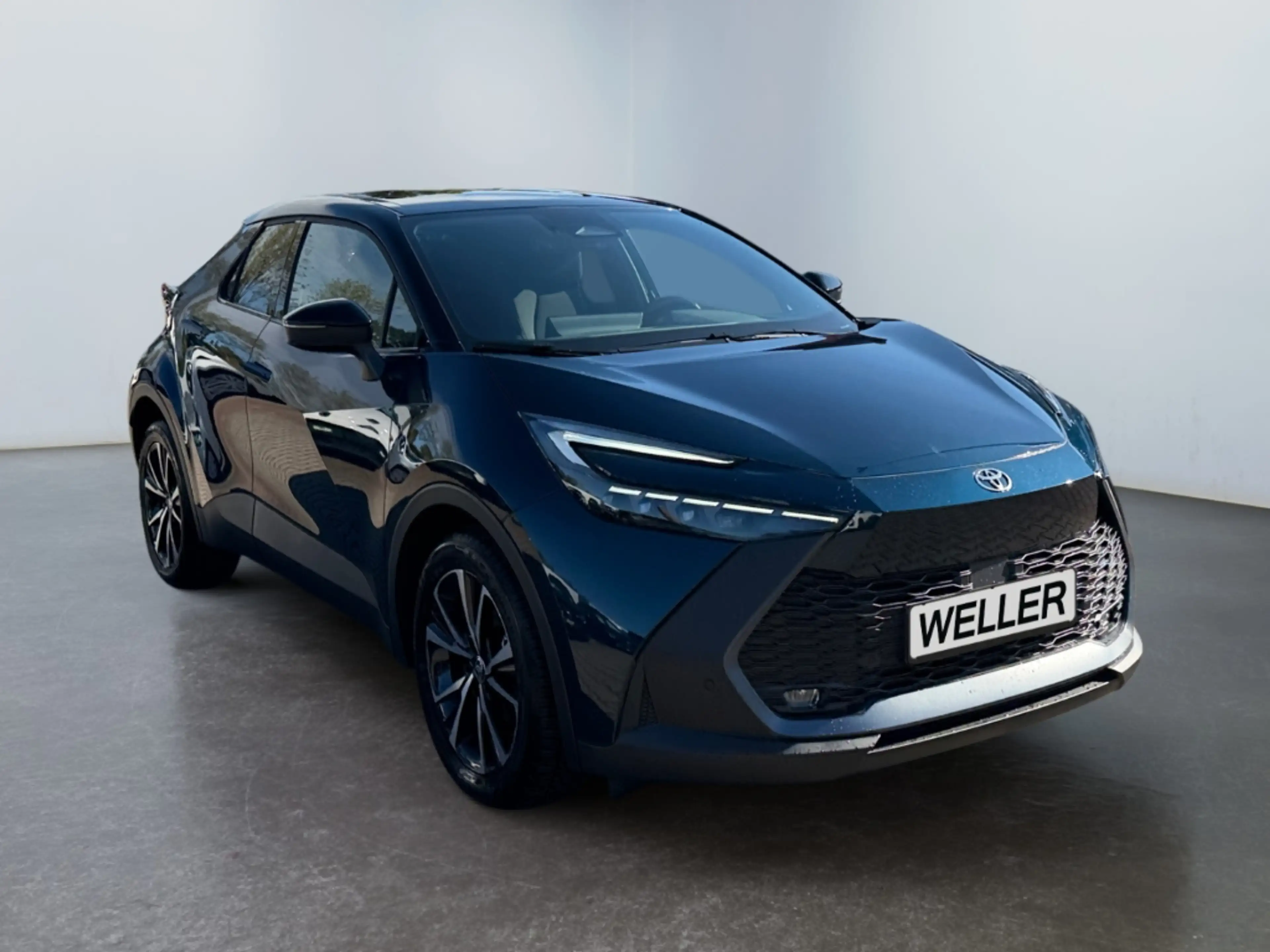 Toyota C-HR 1.8 Hybrid Teamplayer *Technik Paket*CAM*SHZ* — photo 3