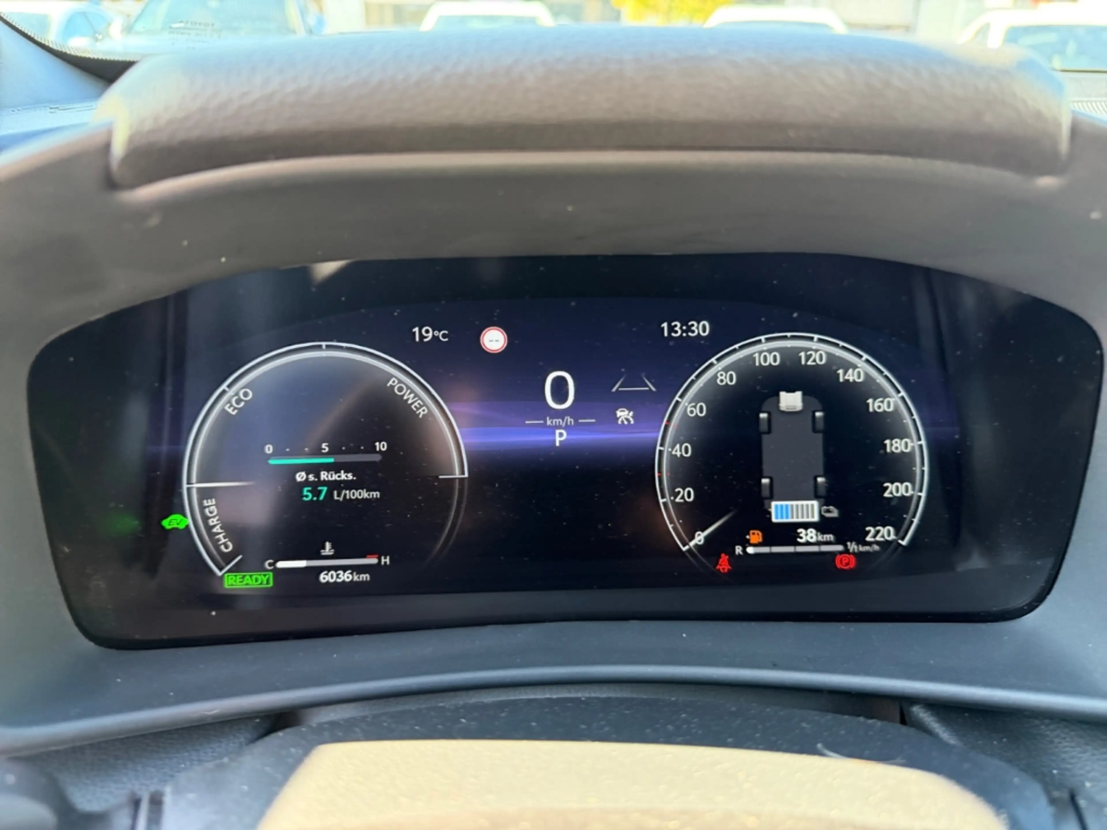 Toyota C-HR 1.8 Hybrid Teamplayer *Technik Paket*CAM*SHZ* — photo 14