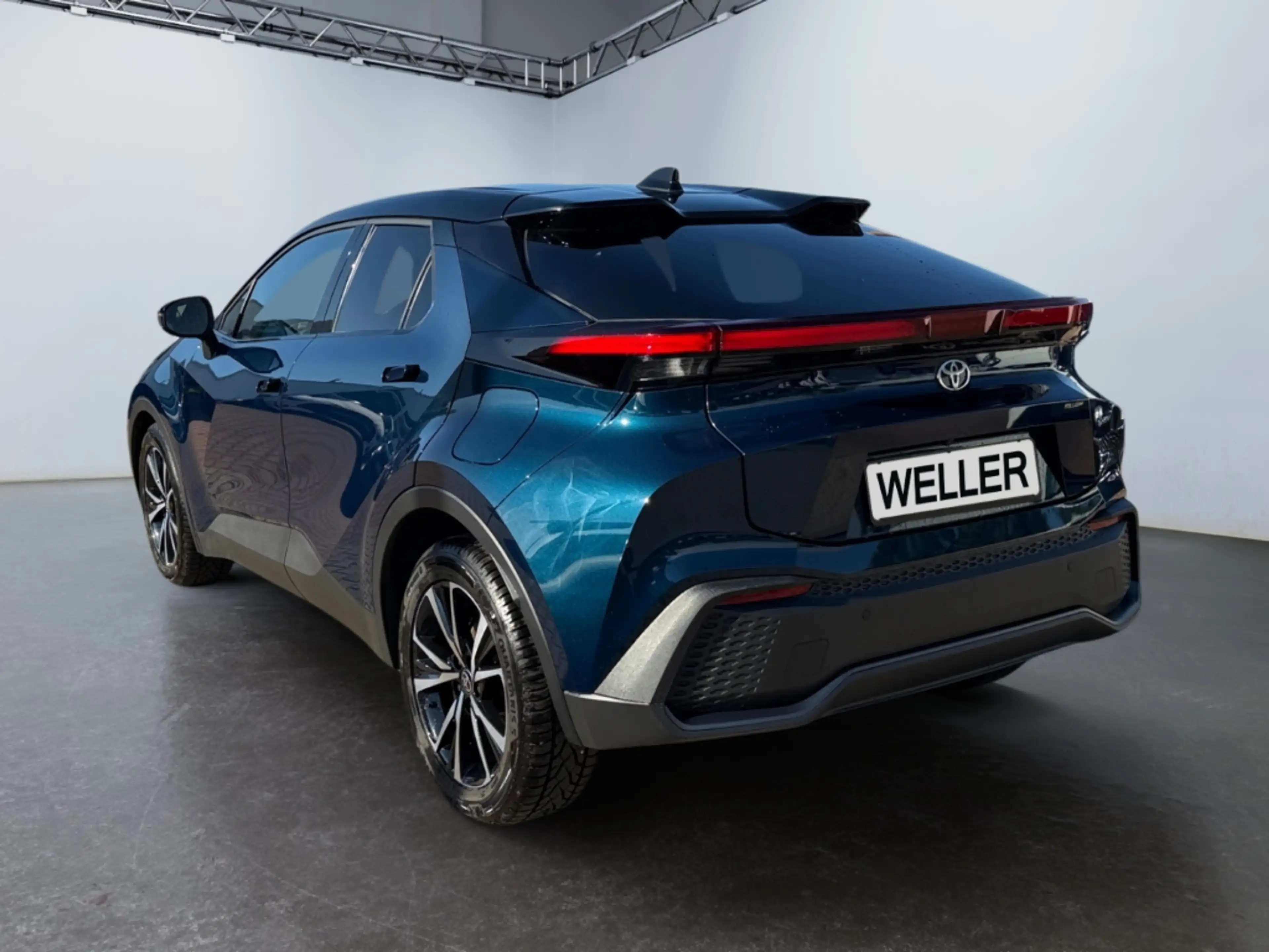Toyota C-HR 1.8 Hybrid Teamplayer *Technik Paket*CAM*SHZ* — photo 7