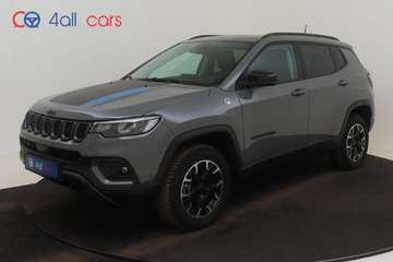 3360 Trailhawk PHEV-4xe ACC Pano Leder Navi Cam-A+FSC2 PDC-V+A  1.3TurboT4  240pk DCT6