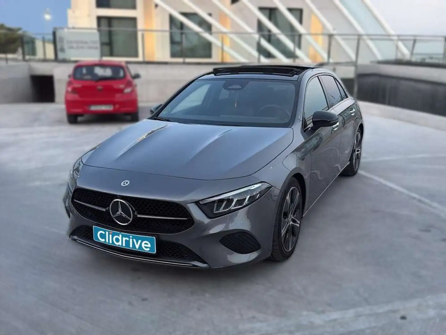 Mercedes-Benz A 180 d Gris - 2