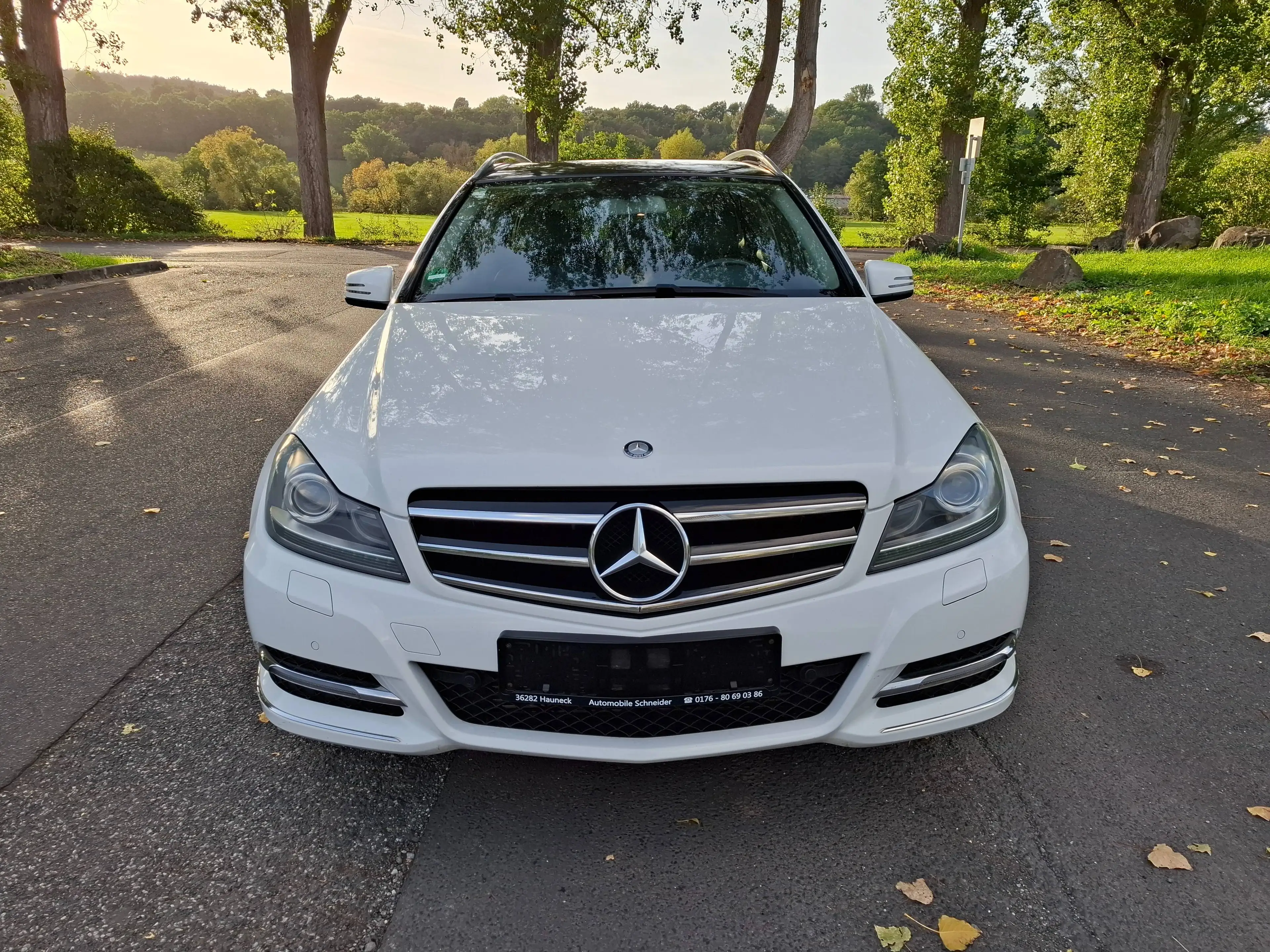 Mercedes-Benz C 250 C 250 CGI BlueEfficiency TÜV 09/2028 **Garantie** — photo 2