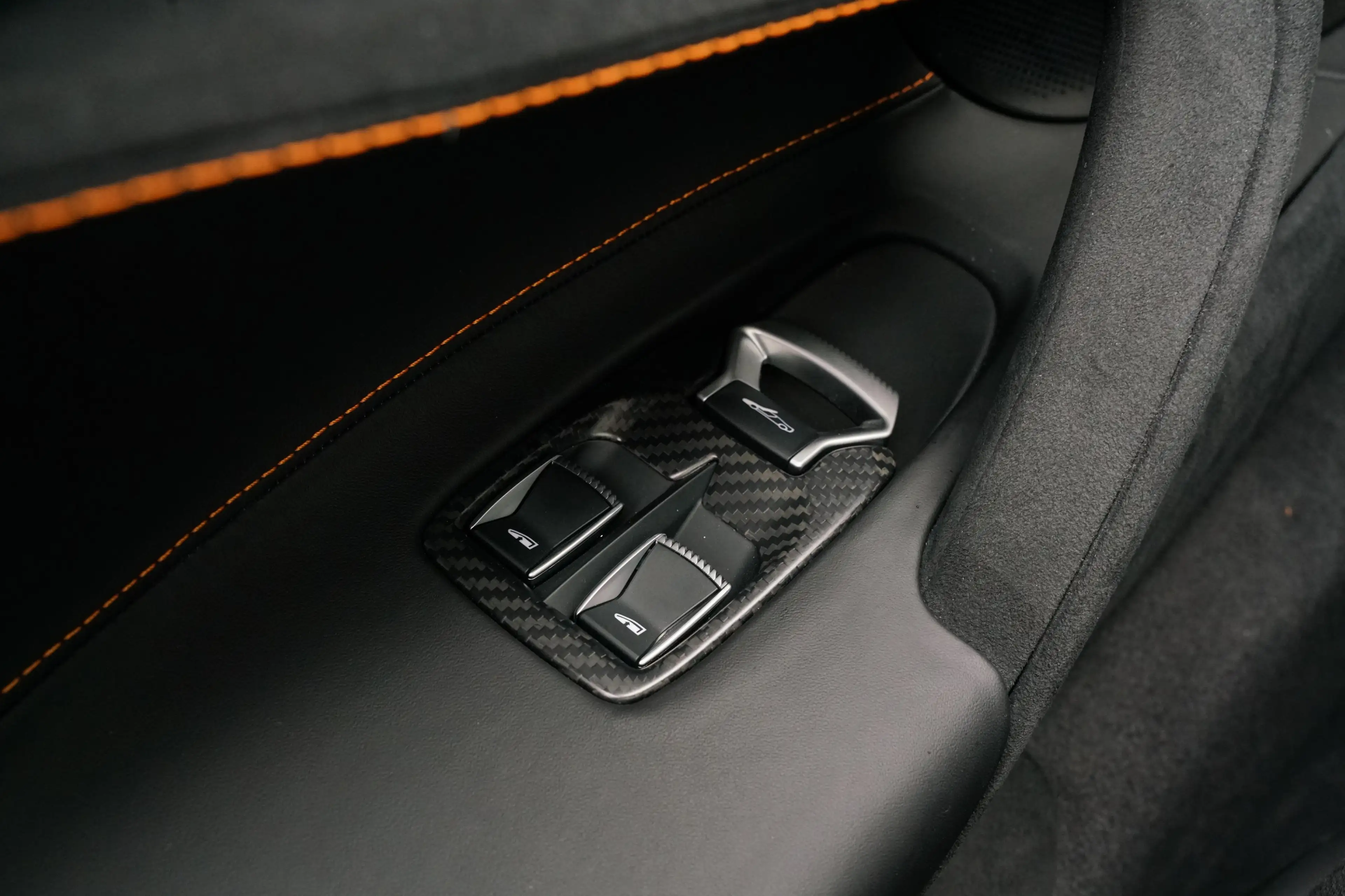 McLaren 750S Spider Performance I Lift I Black Pack — photo 9