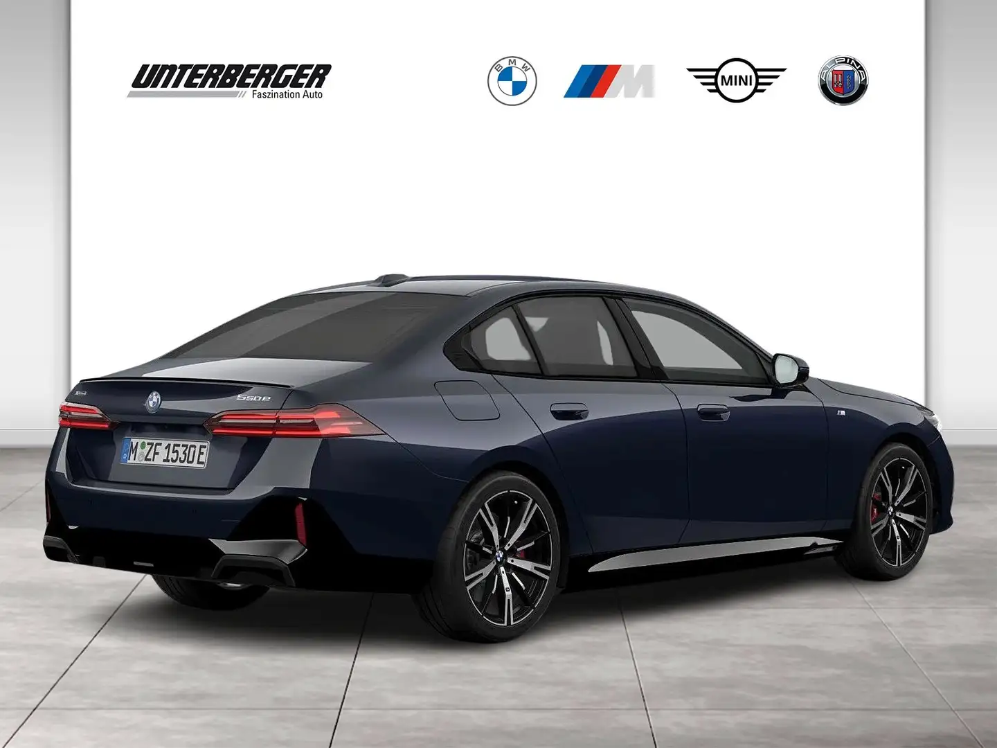 BMW 550 e xDrive Limousine M Sportpaket Pro B&W ACC Noir - 2