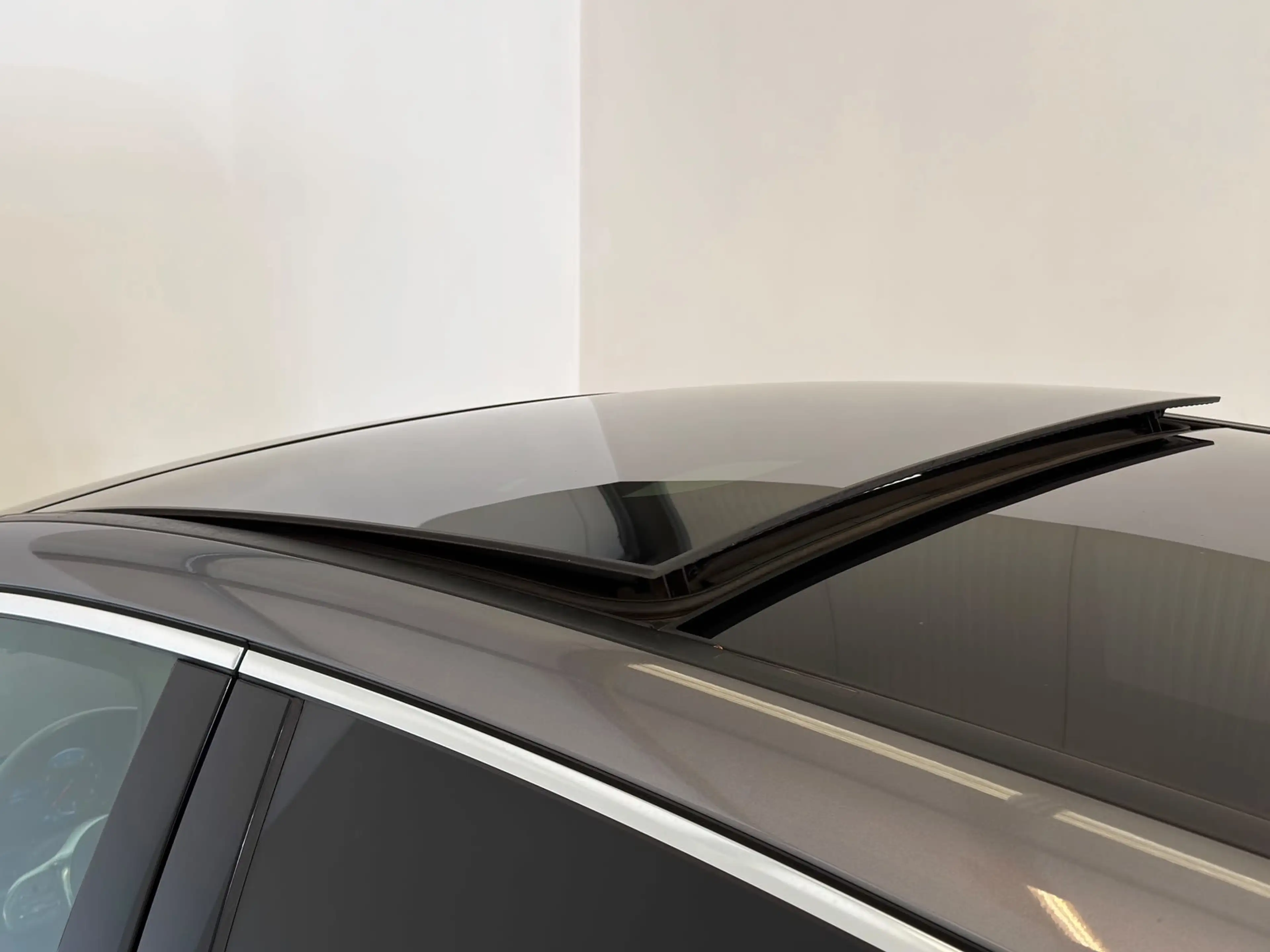 Mercedes-Benz B 180 AMG / NL-auto / 1e eig. / Burmester / Pano — photo 7