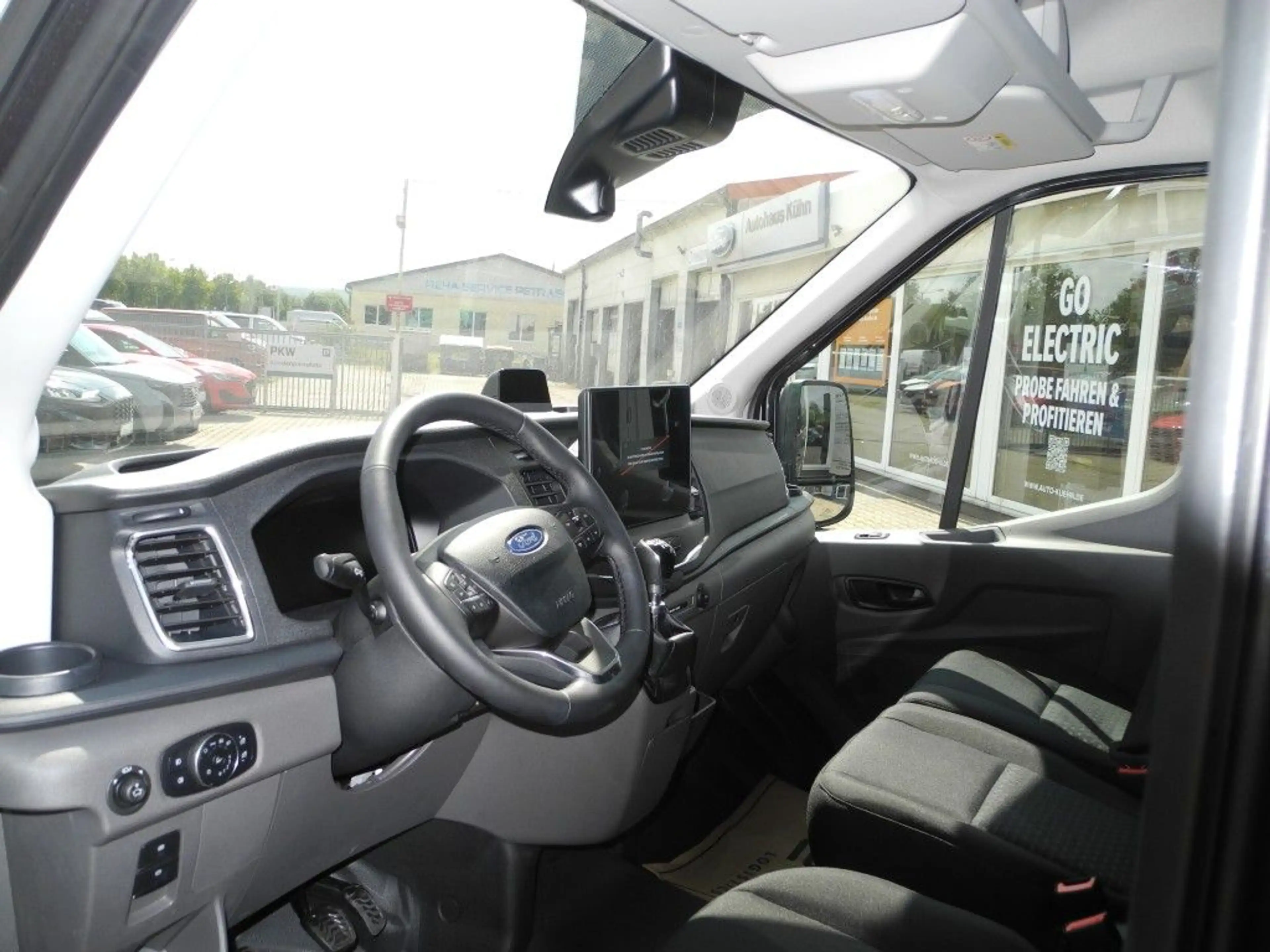 Ford Transit Doka 350 L4 HA Trend - Navi, Standh., Xenon, Allw. — photo 9