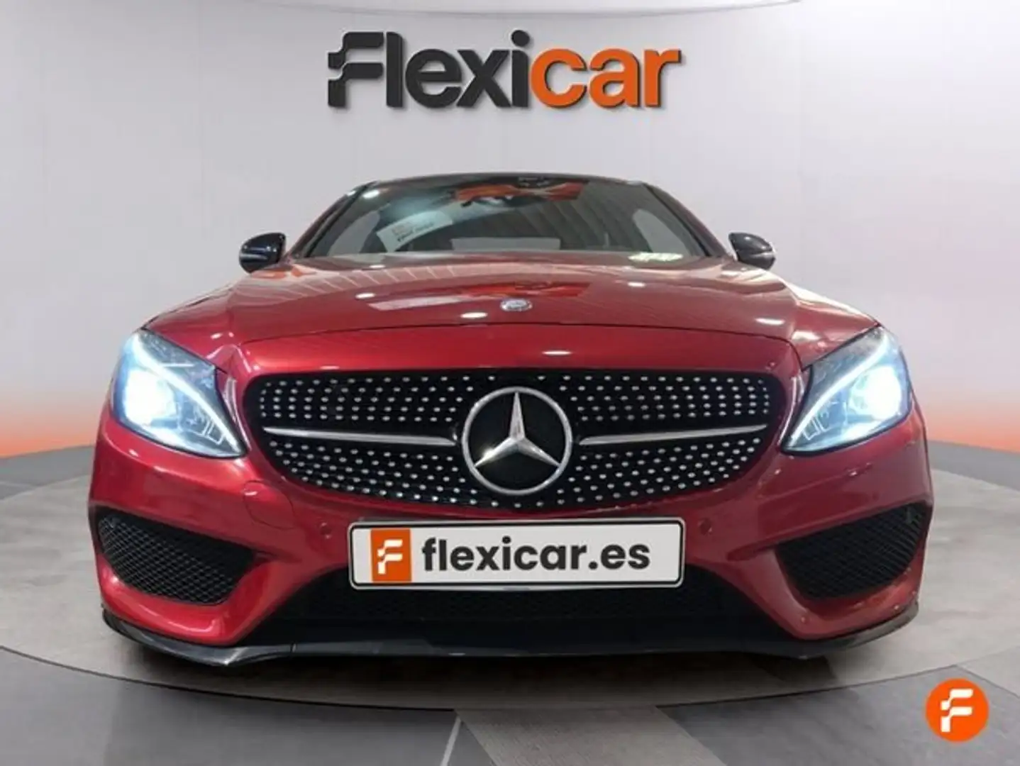 Mercedes-Benz C 300 Cabrio Burdeos - 2