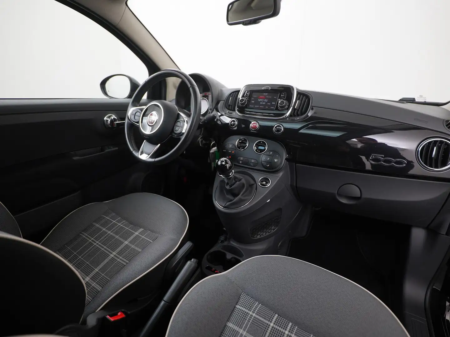 Fiat 500 0.9 TwinAir Lounge | Panoramadak | Parkeersensor | Schwarz - 2