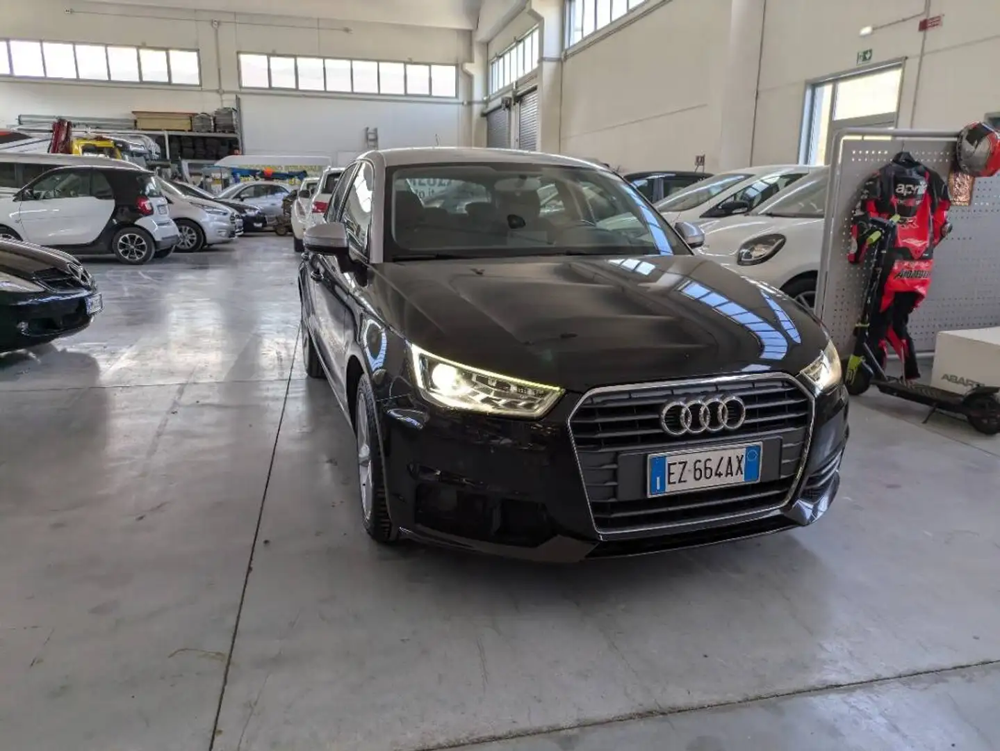 Audi A1 1.6 tdi Design - 1
