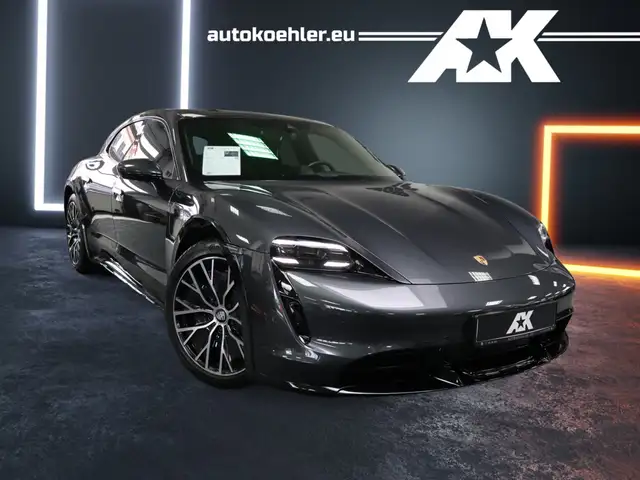 Porsche Taycan Cross Turismo Turbo