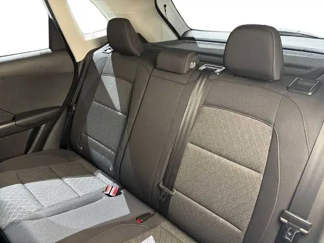 MG ZS view 9