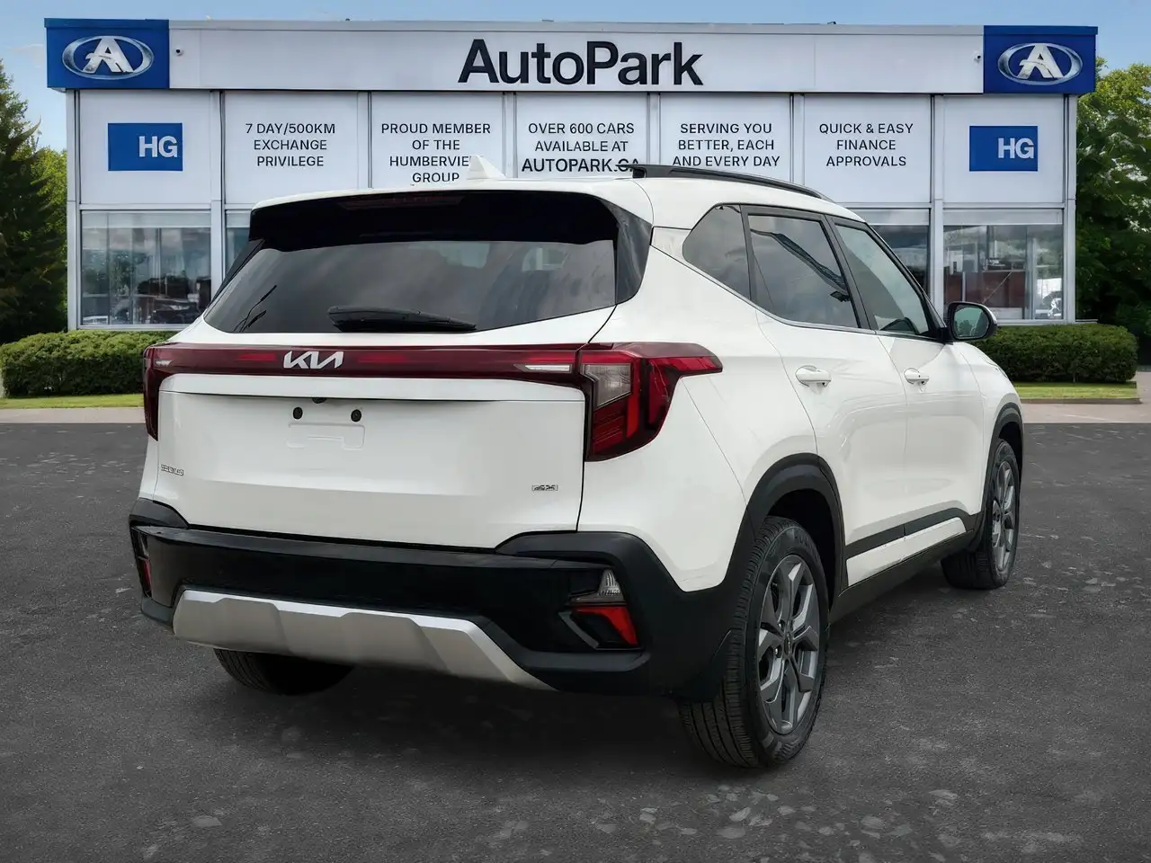 Kia Seltos photo Kia Seltos