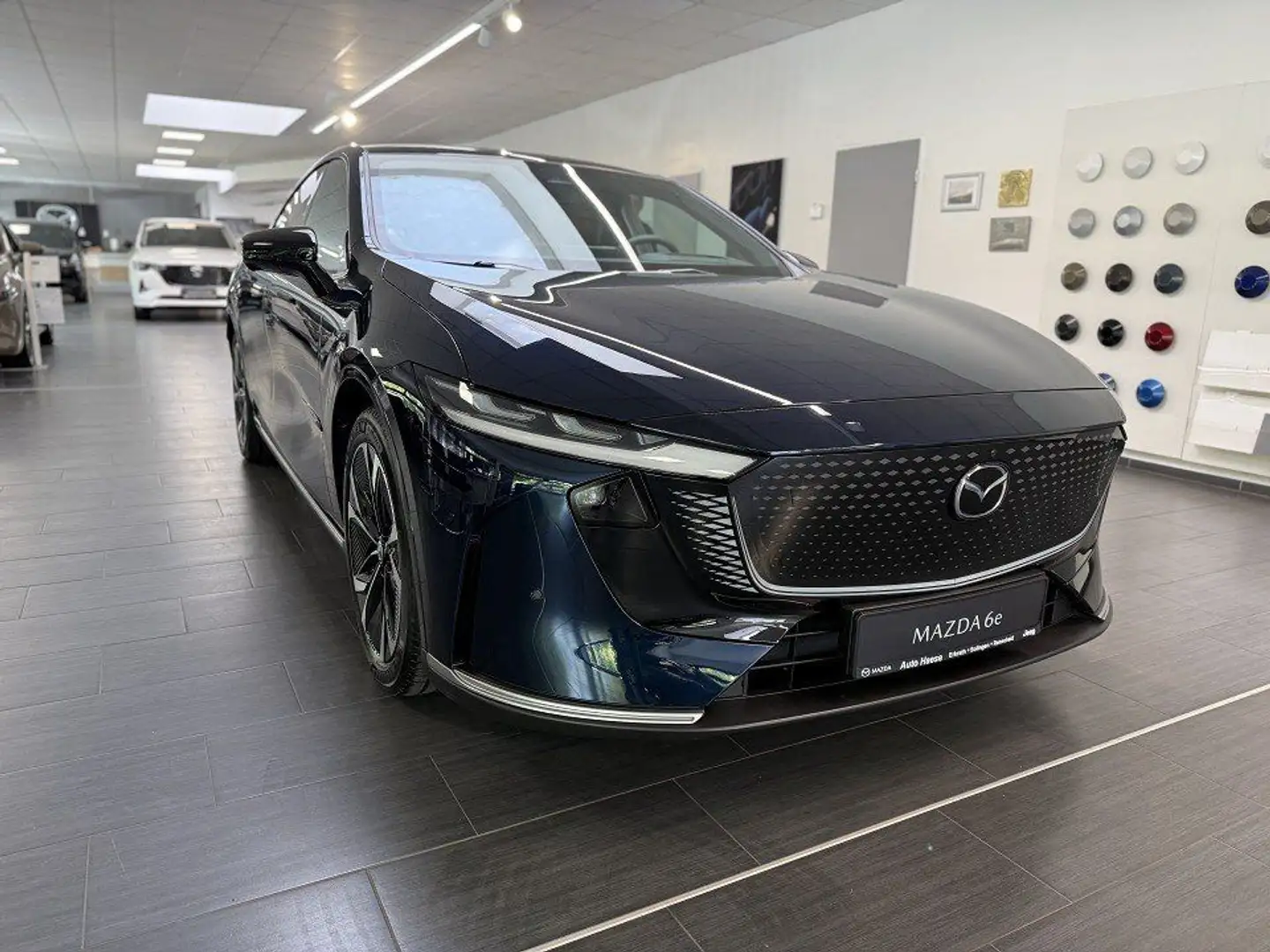 Mazda 6e EV 258PS Takumi Plus Teil-Nappaleder beige Blau - 1