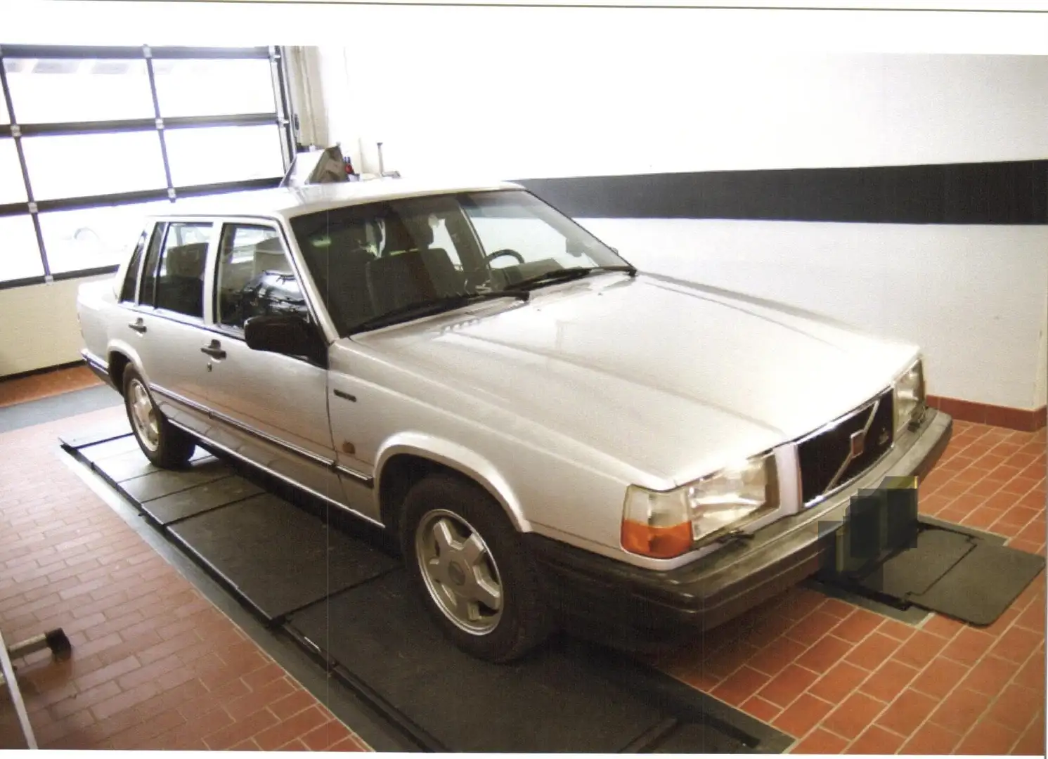 Volvo 740 740 Automatik GL Exklusiv Zilver - 1