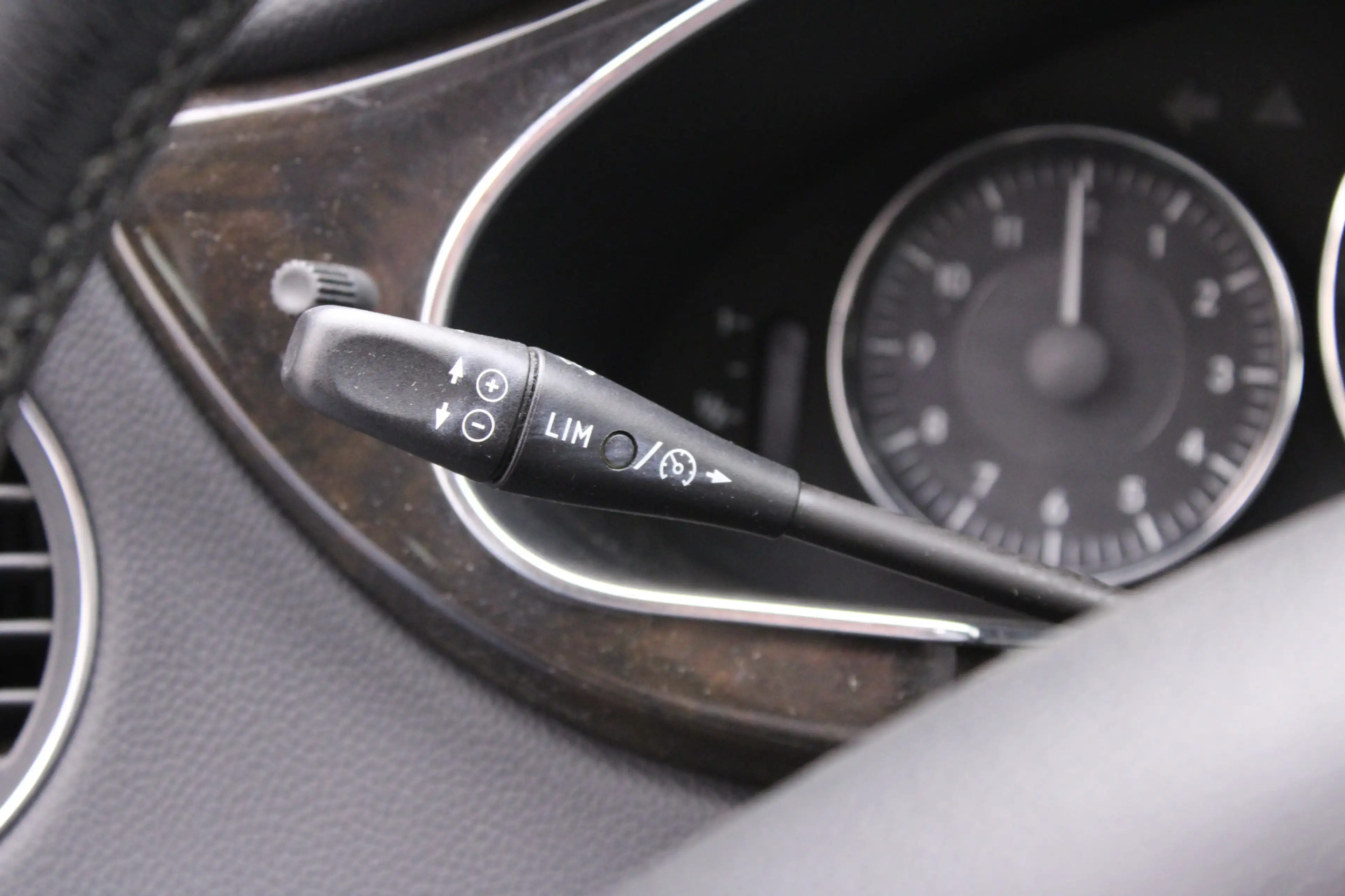 Mercedes-Benz CLS 350 | Automaat | Panoramadak / Climate / Leder Elektr. — photo 19