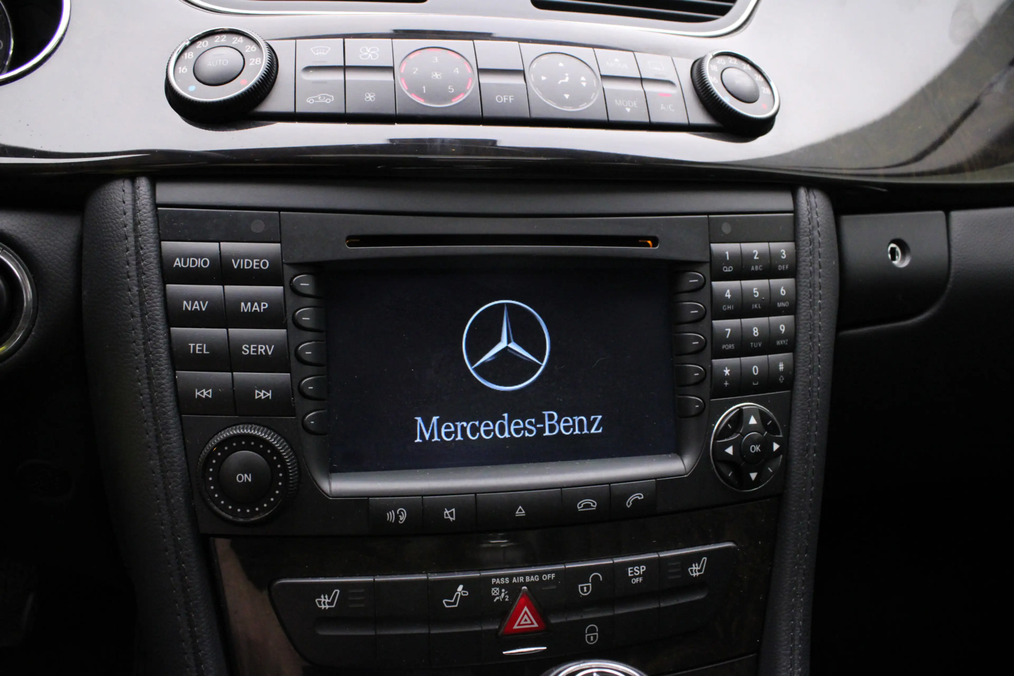 Mercedes-Benz CLS 350 | Automaat | Panoramadak / Climate / Leder Elektr. — photo 23