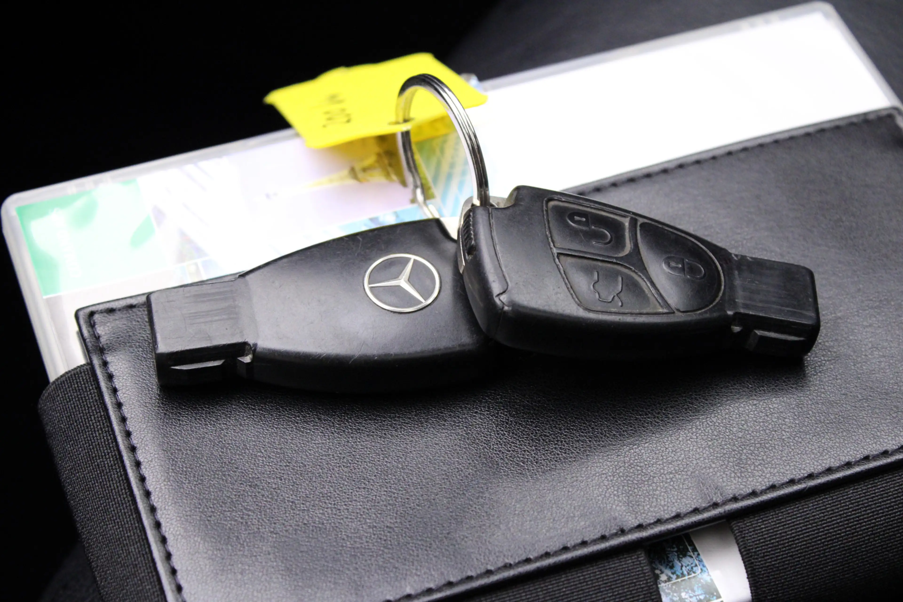 Mercedes-Benz CLS 350 | Automaat | Panoramadak / Climate / Leder Elektr. — photo 37