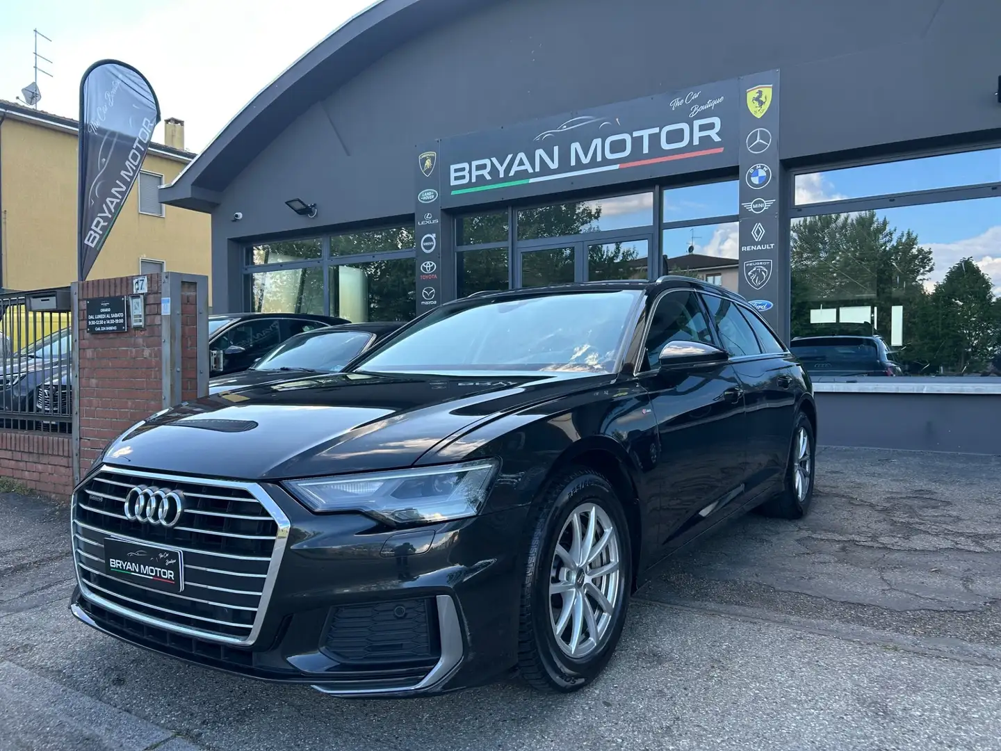 Audi A6 Avant 45 3.0 TDI quattro tiptronic Business Design Noir - 1