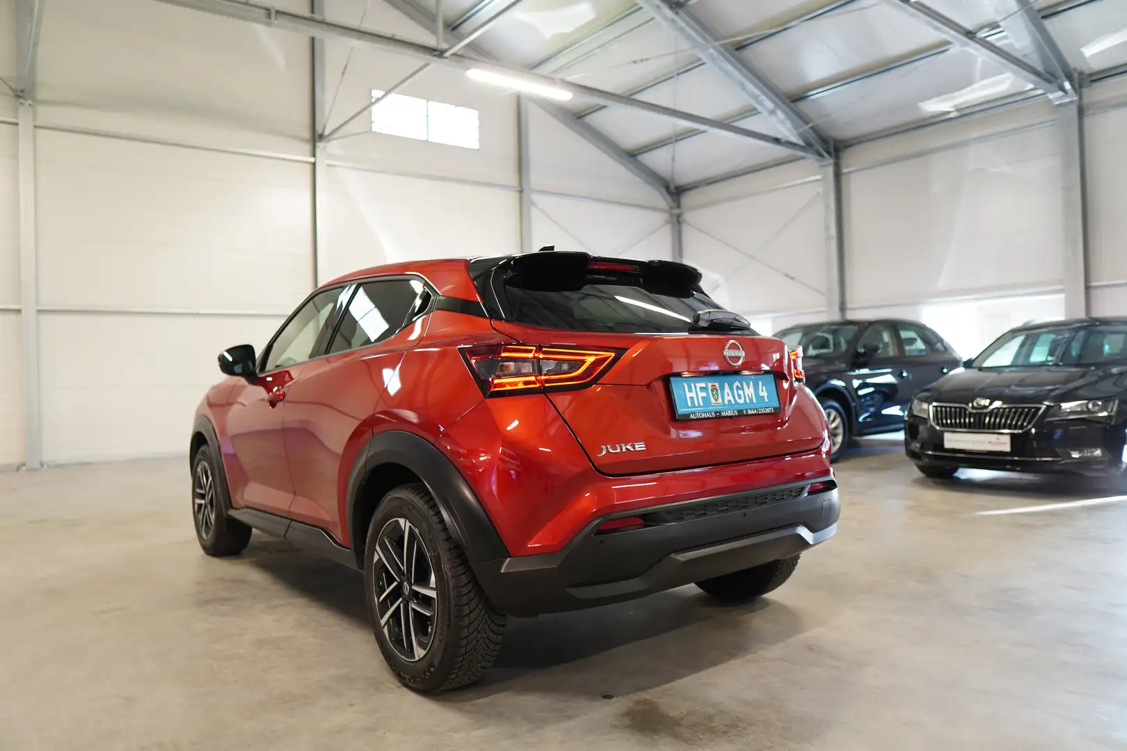 Nissan Juke 1,0 DIG-T N-Connecta Aut. LED NAVI RFK TEMPOMAT Rojo - 2