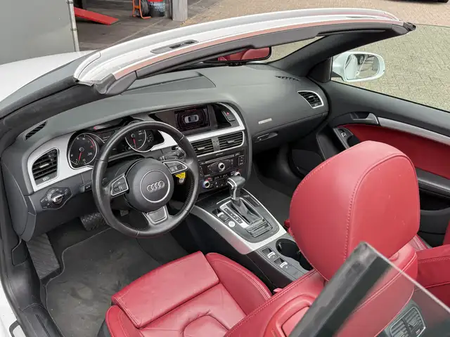 Audi A5 view 6