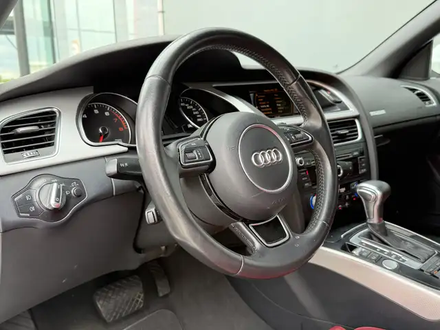 Audi A5 view 4