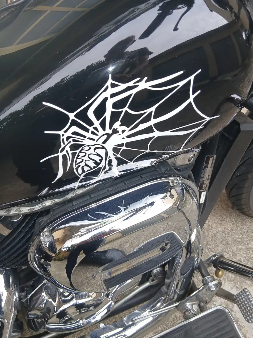 Honda VT 750 Black widow 750 Noir - 1